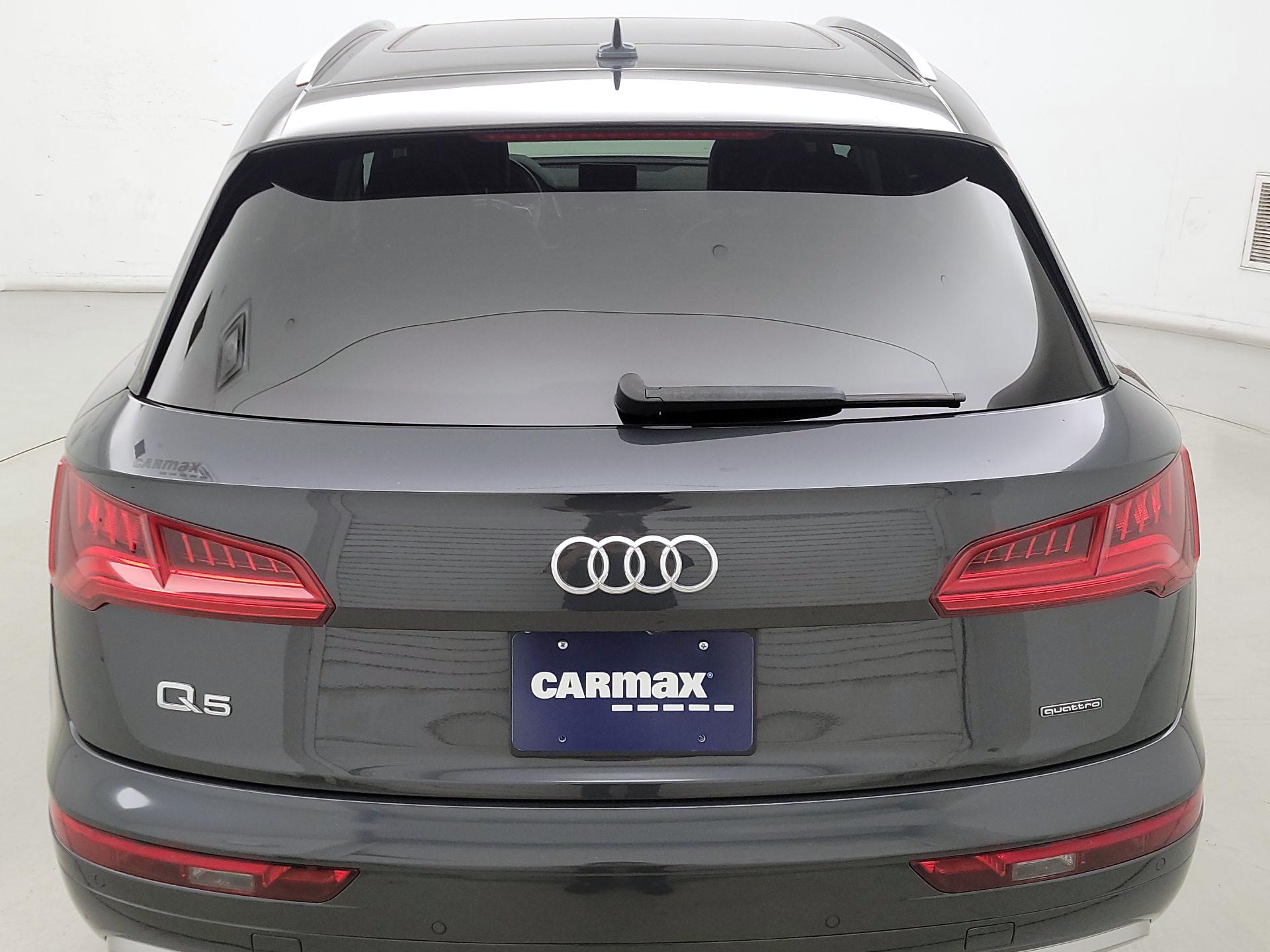 Thumbnail: 2020 Audi Q5 - 6