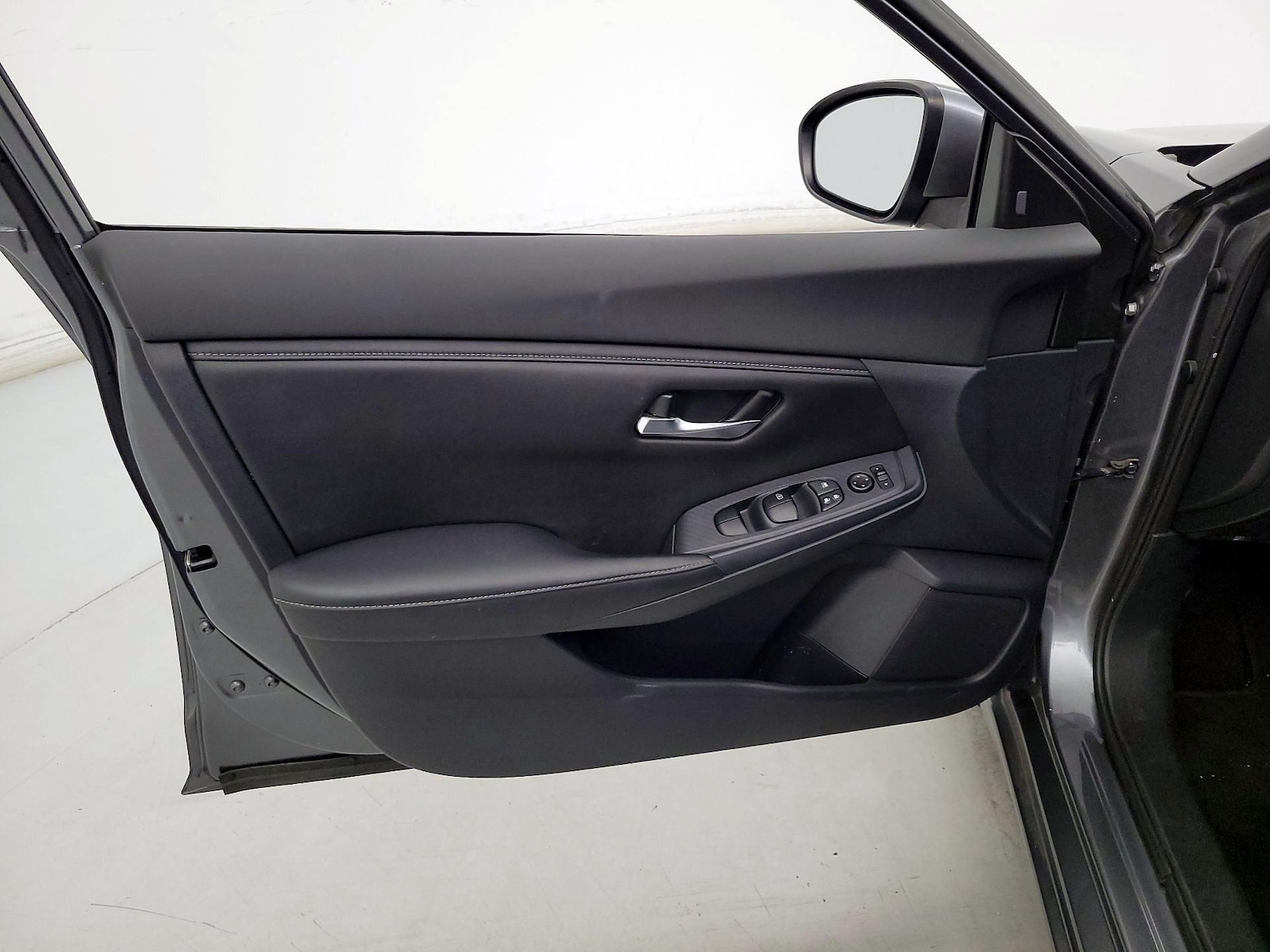 2023 Nissan Sentra SV - Photo 13