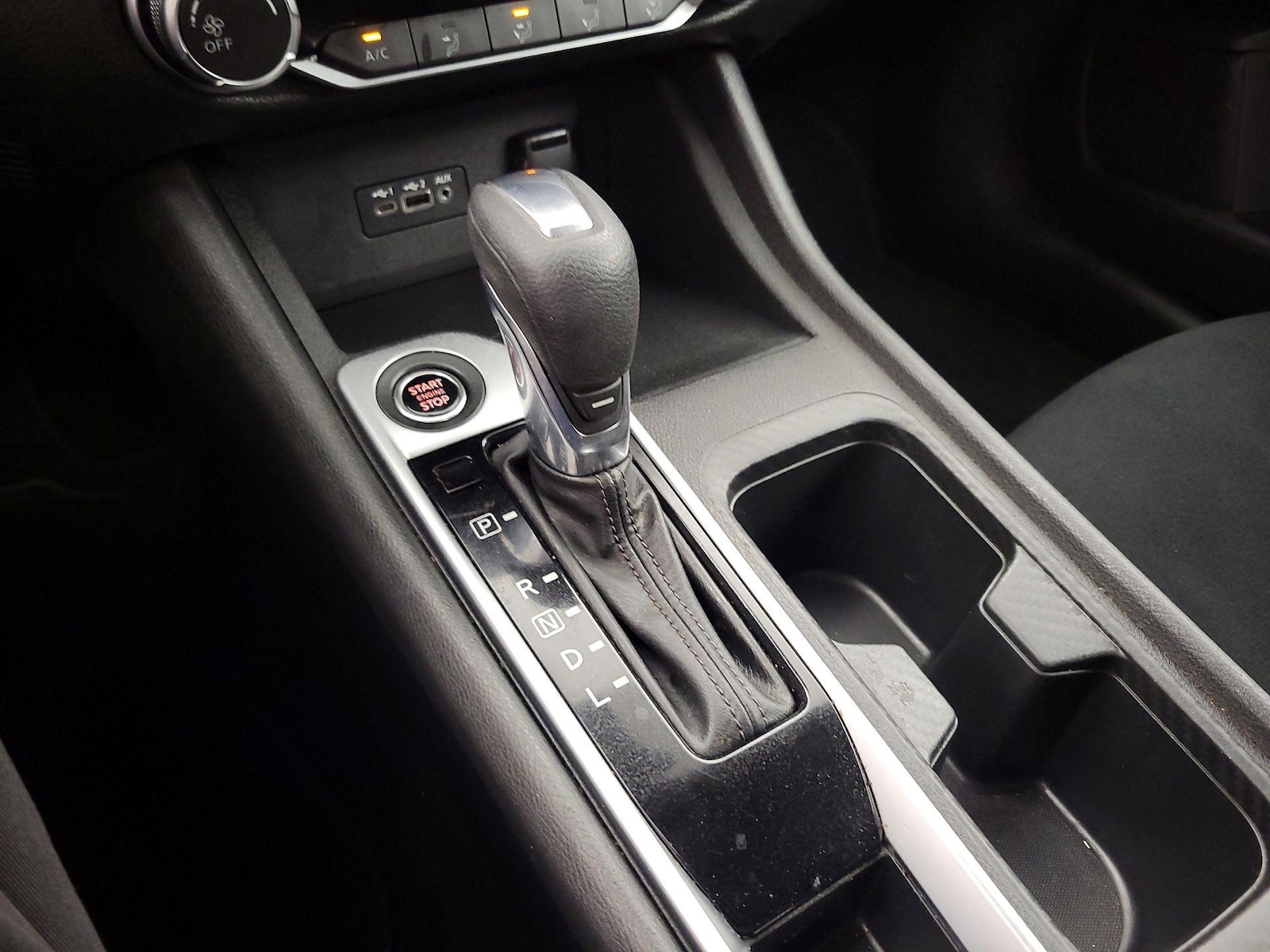 2023 Nissan Sentra SV - Photo 18