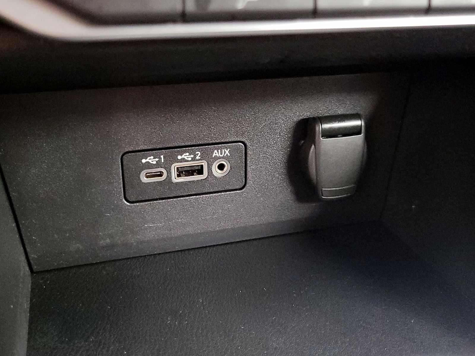 2023 Nissan Sentra SV - Photo 19