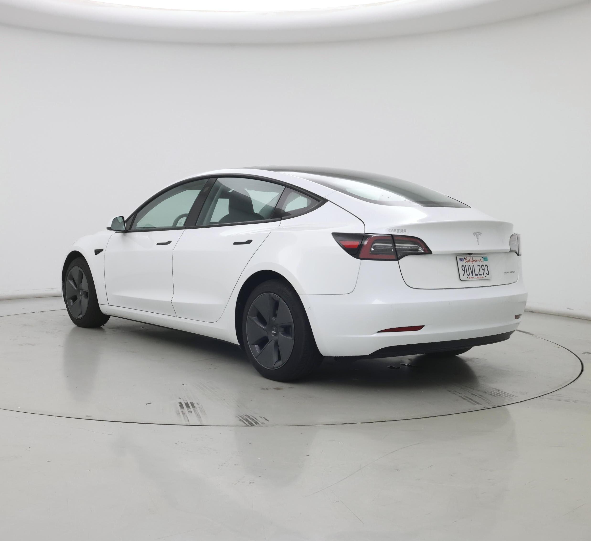 Thumbnail: 2022 Tesla Model 3 - 2