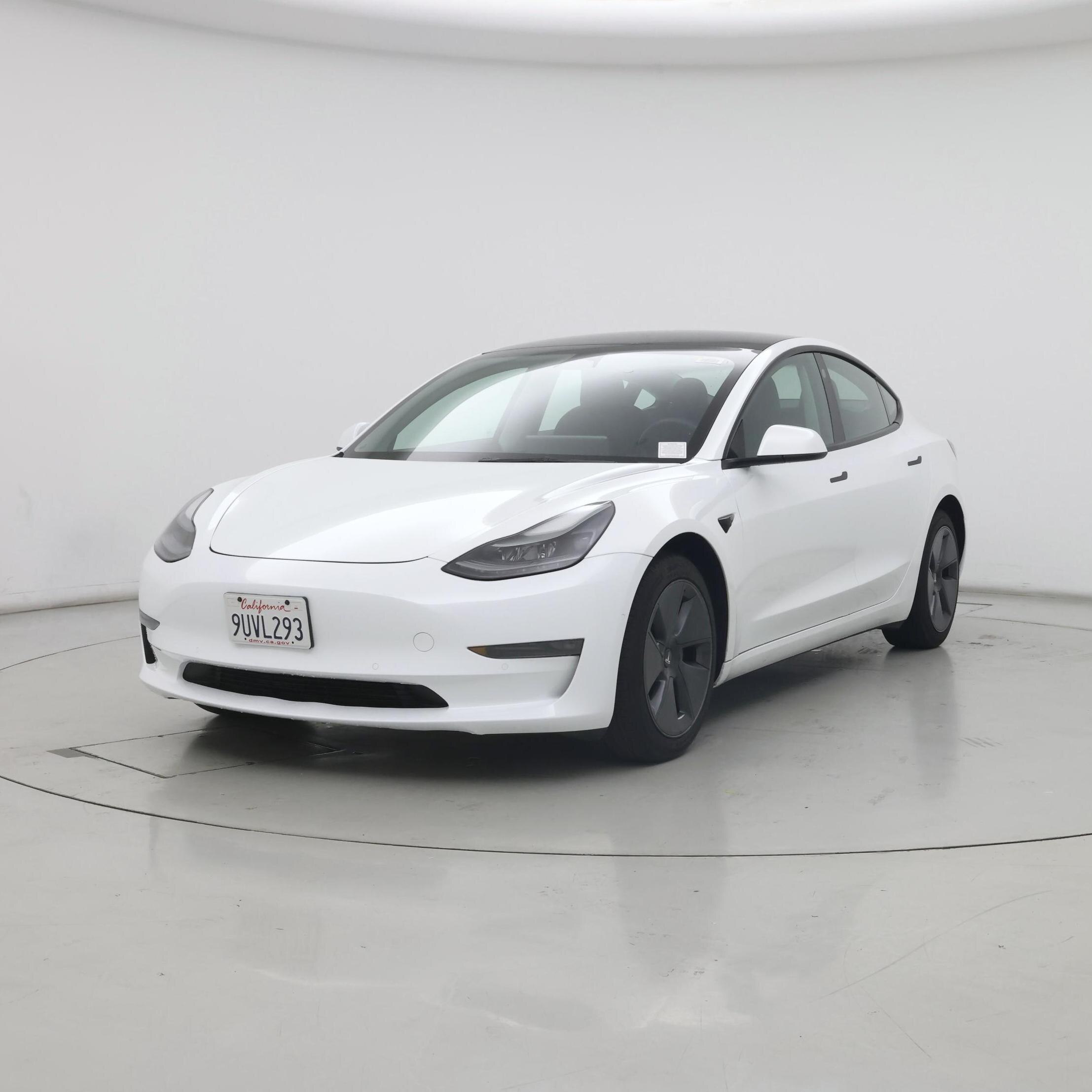 Thumbnail: 2022 Tesla Model 3 - 4