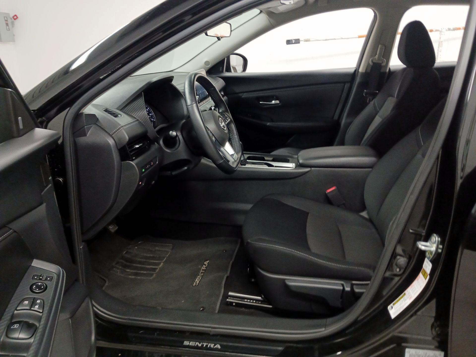 Thumbnail: 2024 Nissan Sentra - 11