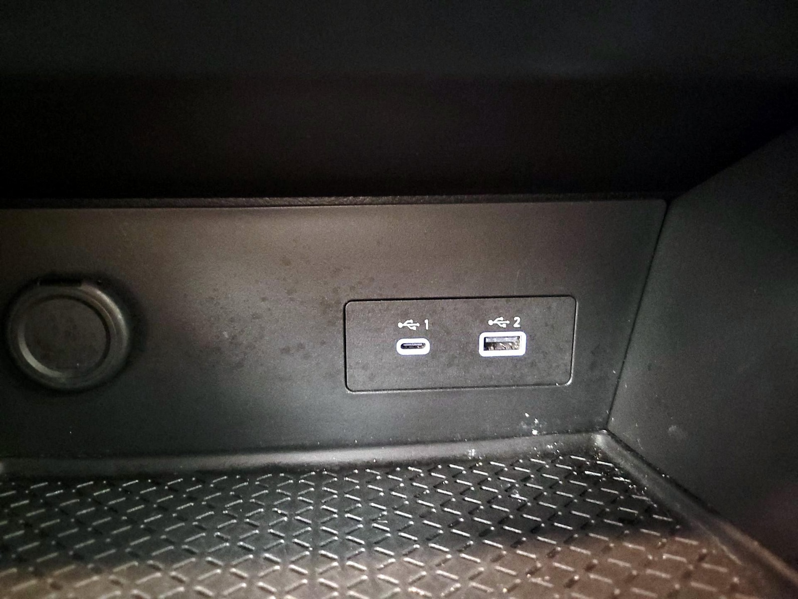 2025 Nissan Pathfinder S - Photo 19