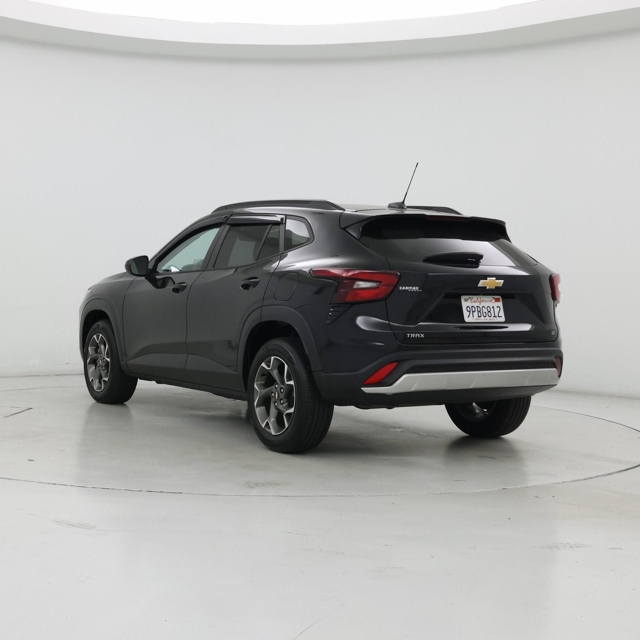 Thumbnail: 2025 Chevrolet Trax - 2