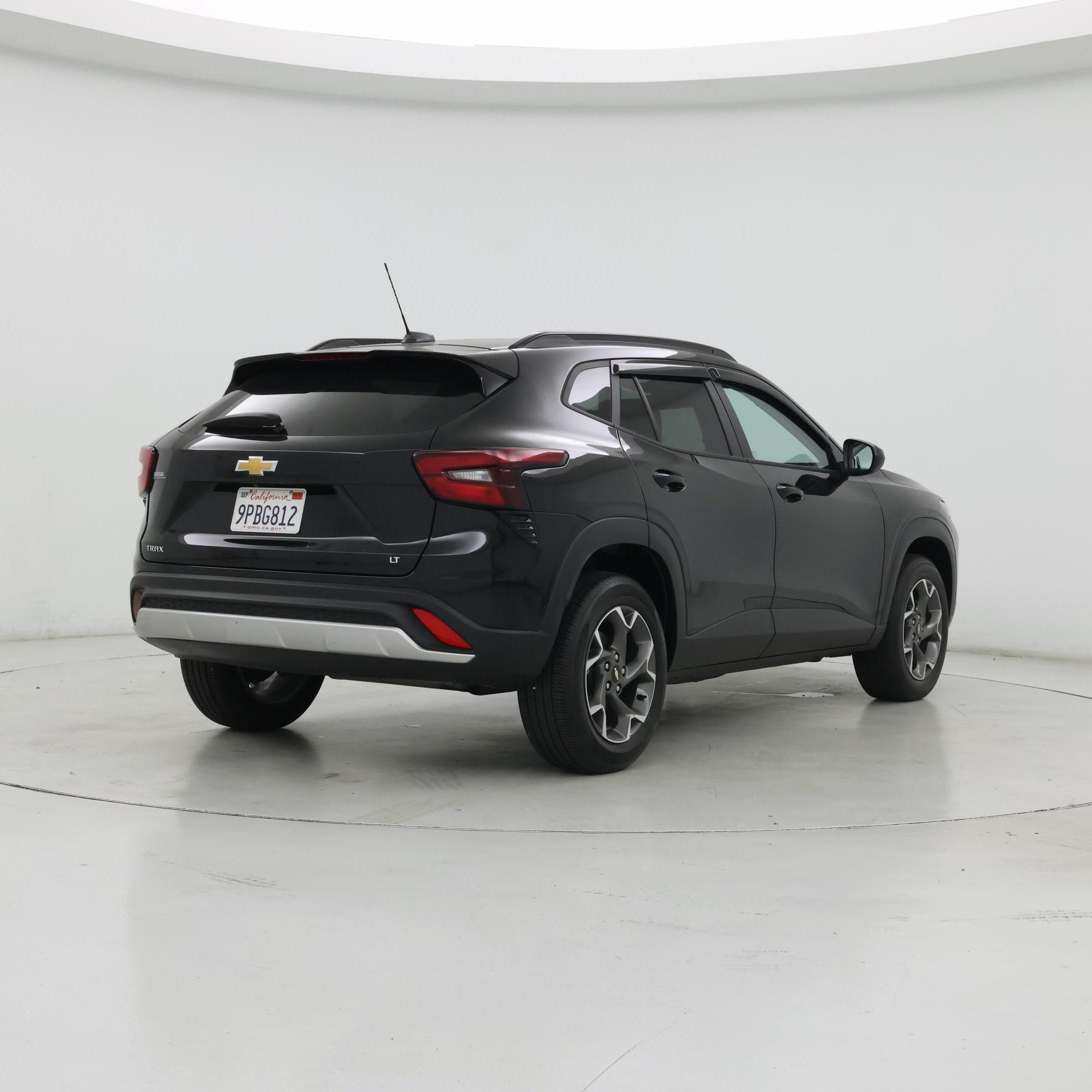 Thumbnail: 2025 Chevrolet Trax - 8