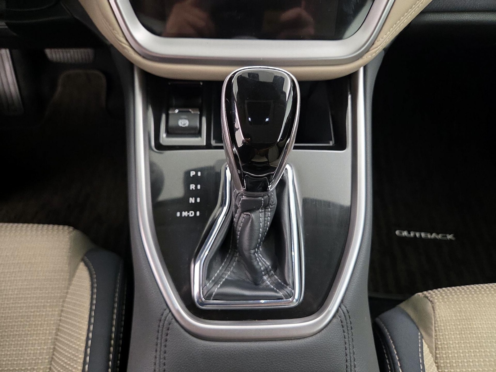 2025 Subaru Outback Premium - Photo 18
