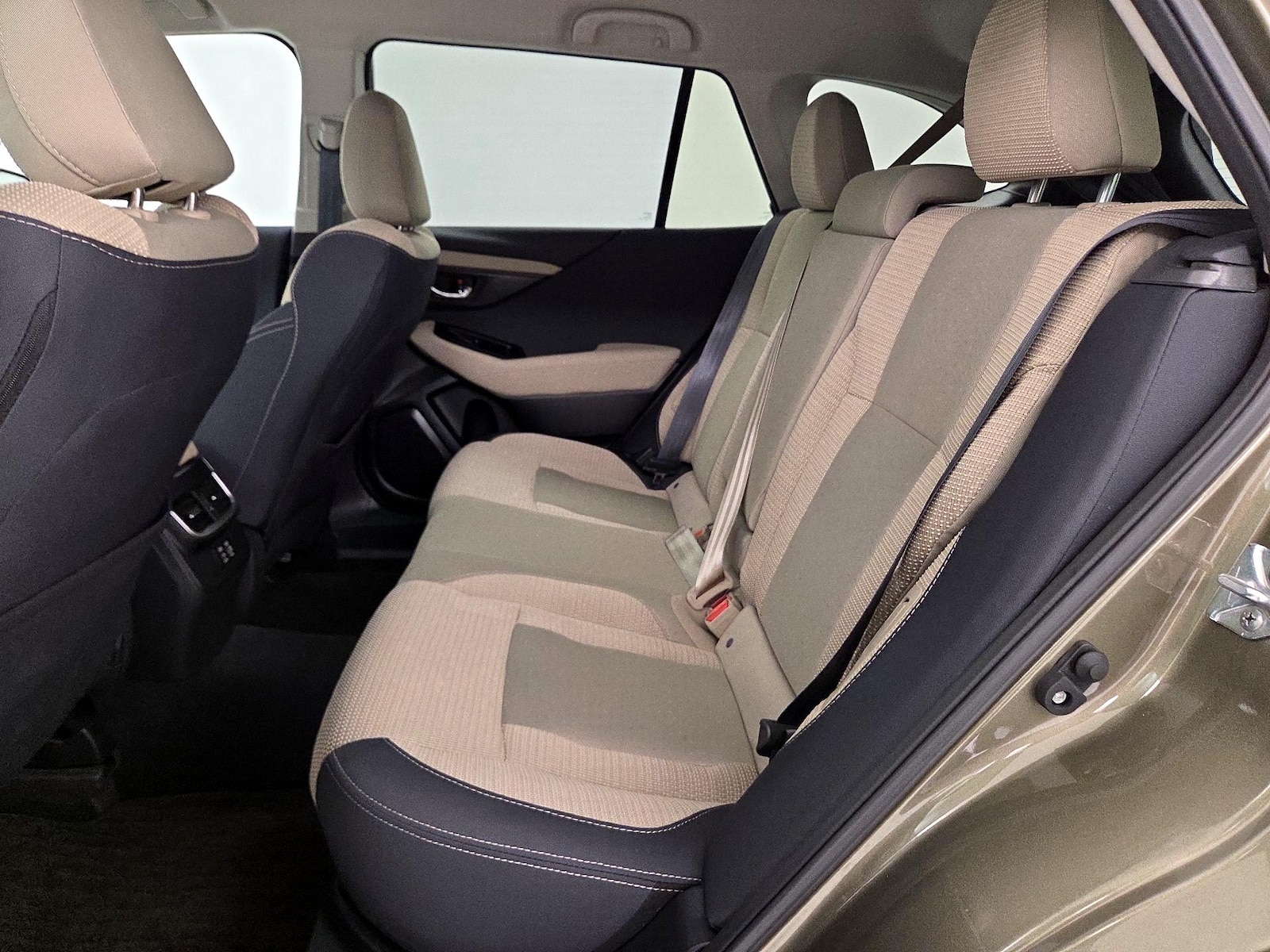 2025 Subaru Outback Premium - Photo 20