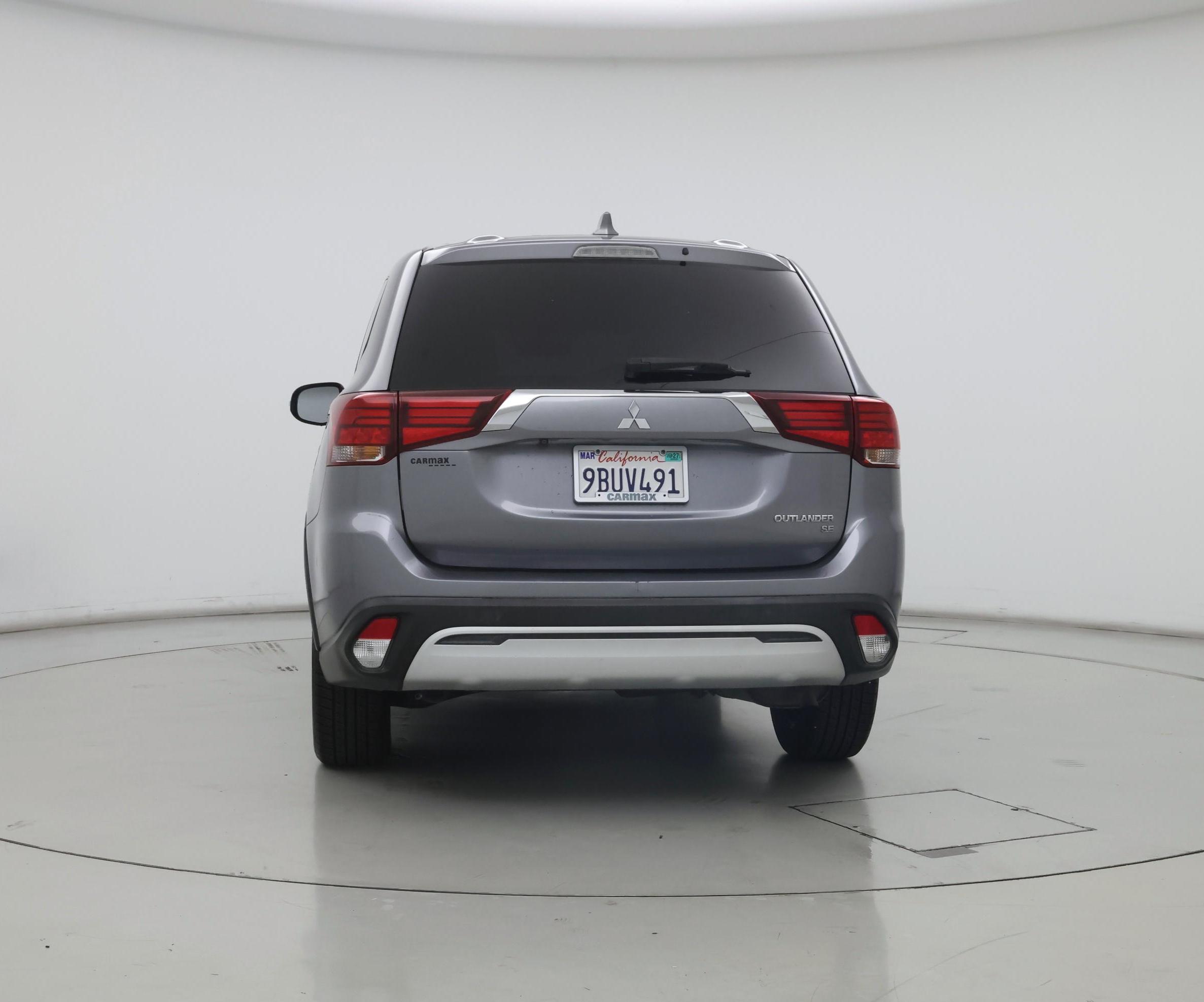 Thumbnail: 2019 Mitsubishi Outlander - 6