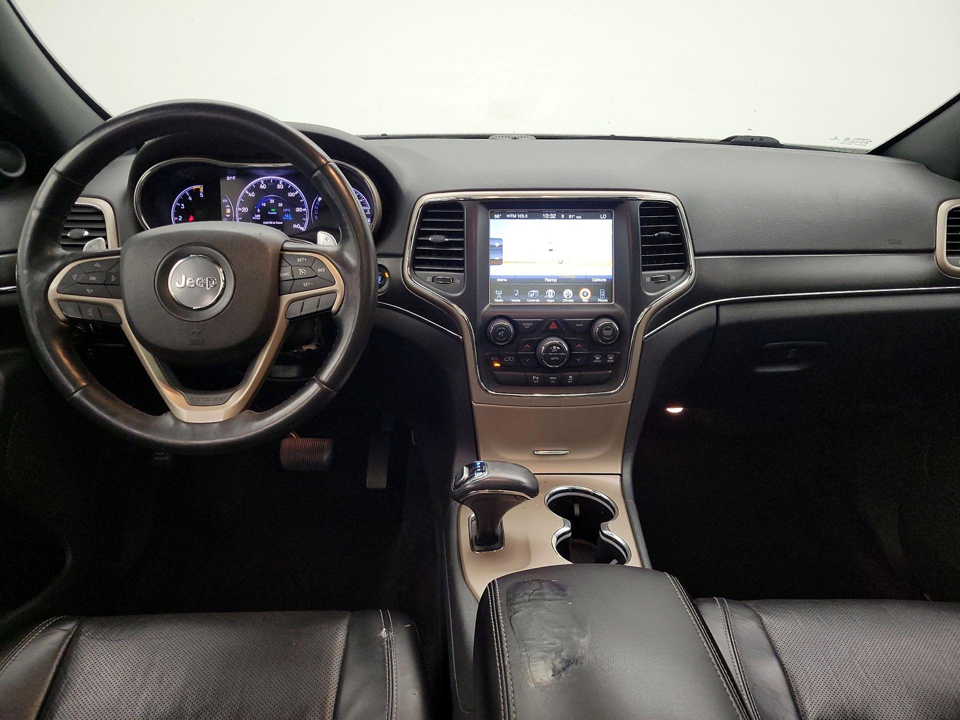 Thumbnail: 2015 Jeep Grand Cherokee - 9