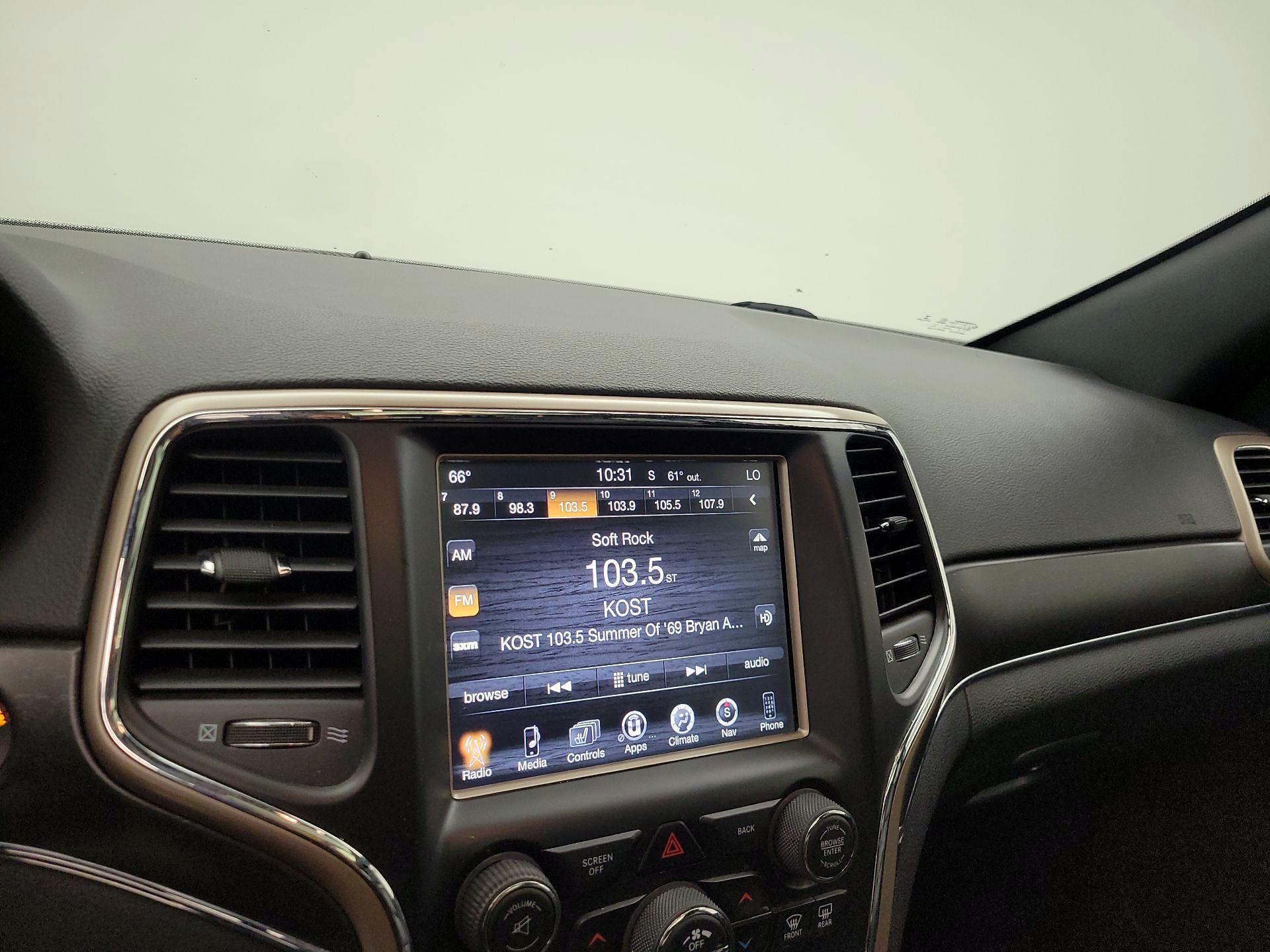 Thumbnail: 2015 Jeep Grand Cherokee - 16