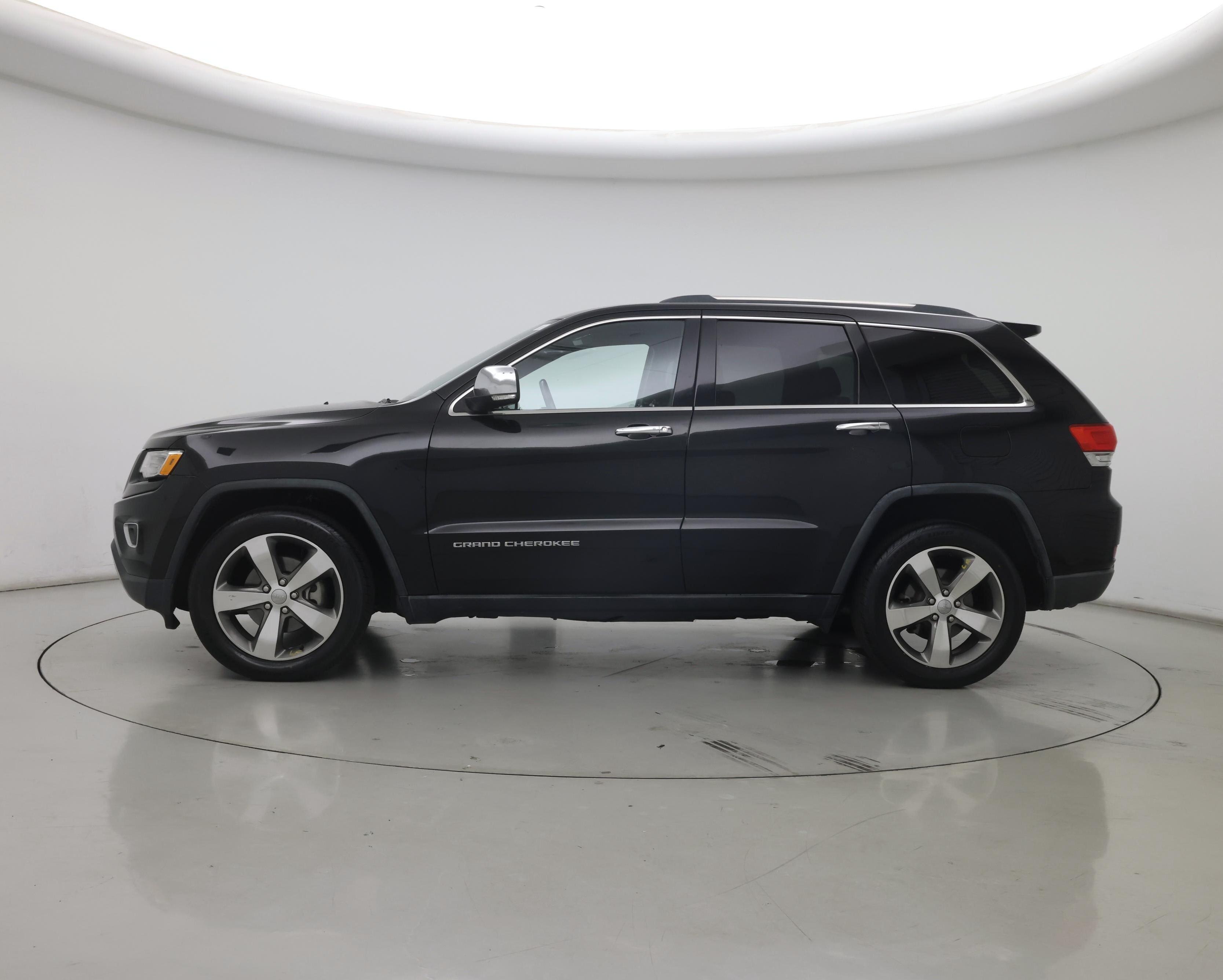 Thumbnail: 2015 Jeep Grand Cherokee - 3