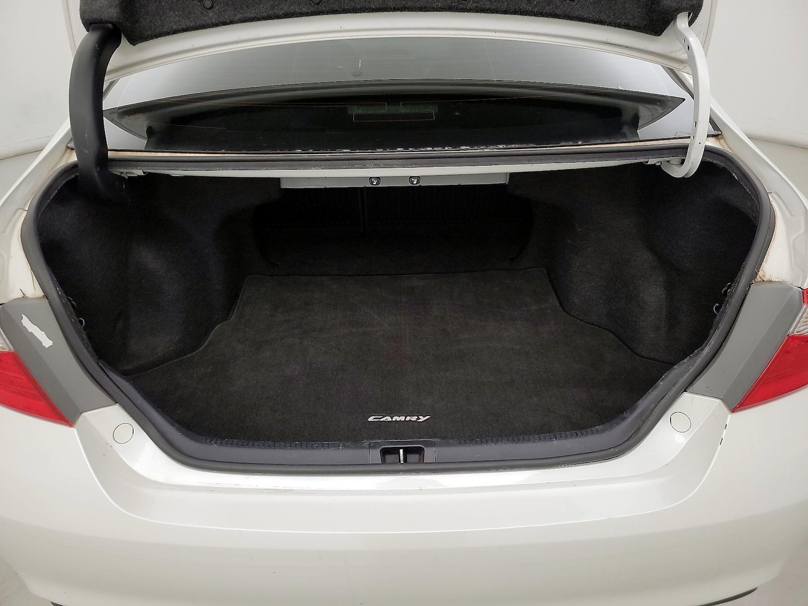 2016 Toyota Camry Special Edition - Photo 21
