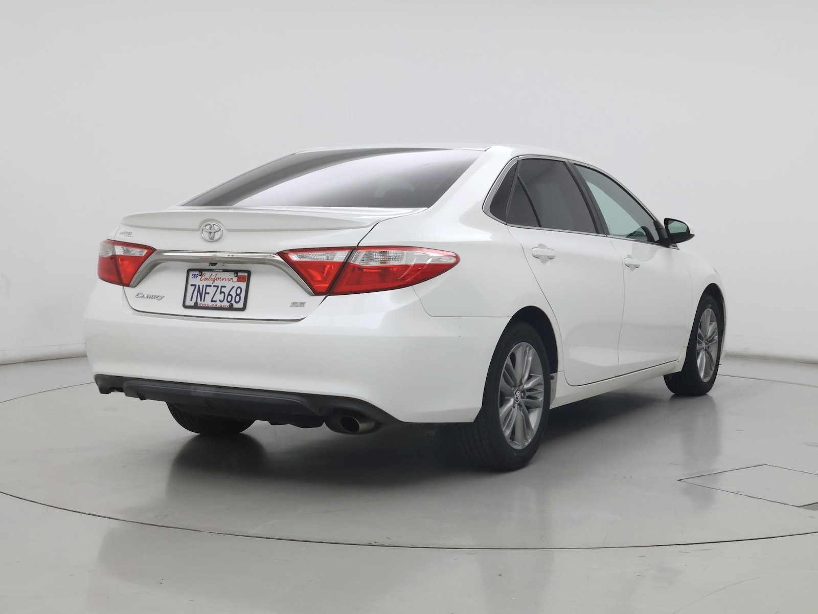 2016 Toyota Camry Special Edition - Photo 9