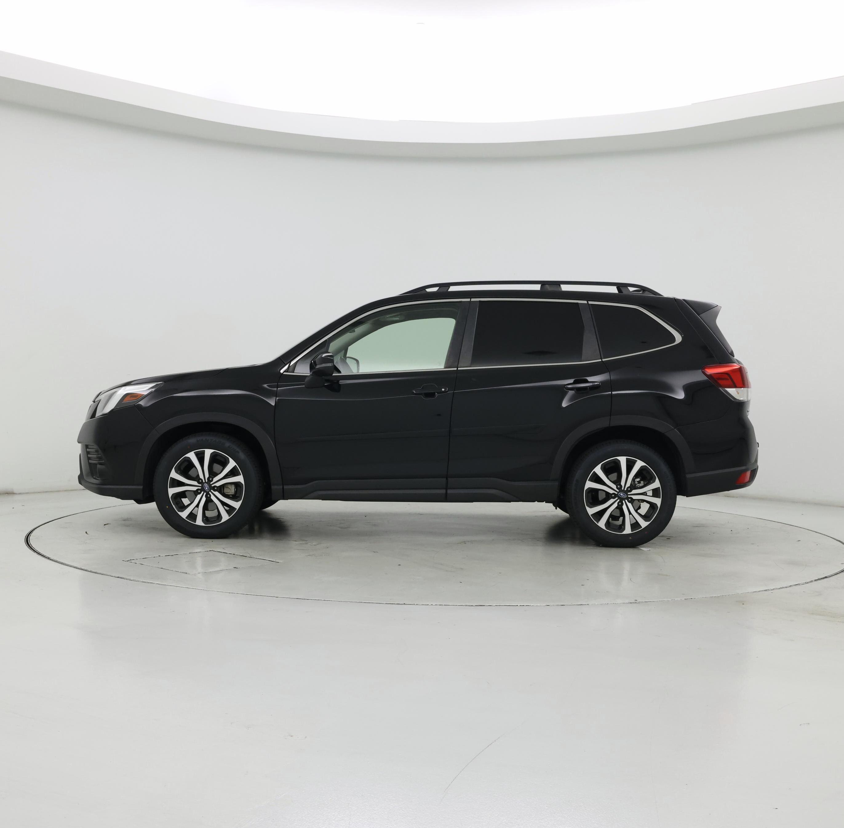 Thumbnail: 2023 Subaru Forester - 3