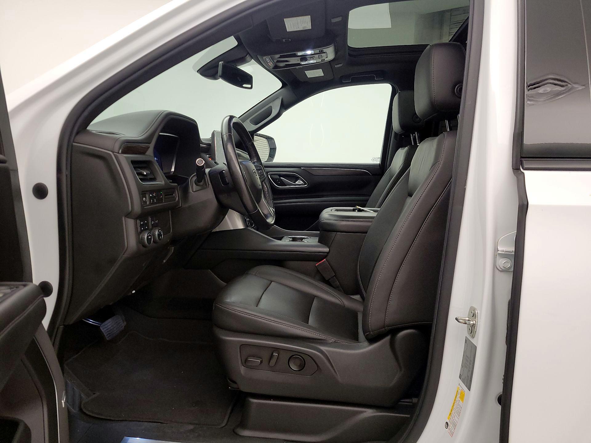 Thumbnail: 2022 Chevrolet Suburban - 11
