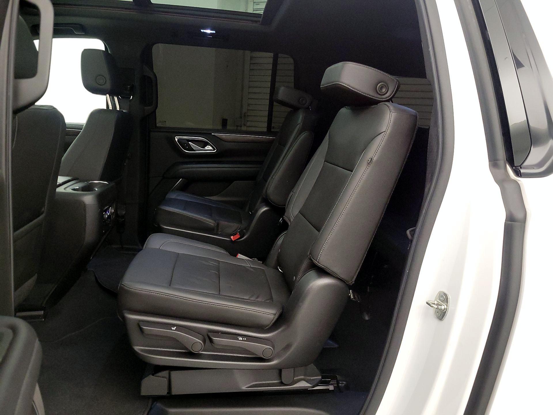 Thumbnail: 2022 Chevrolet Suburban - 20
