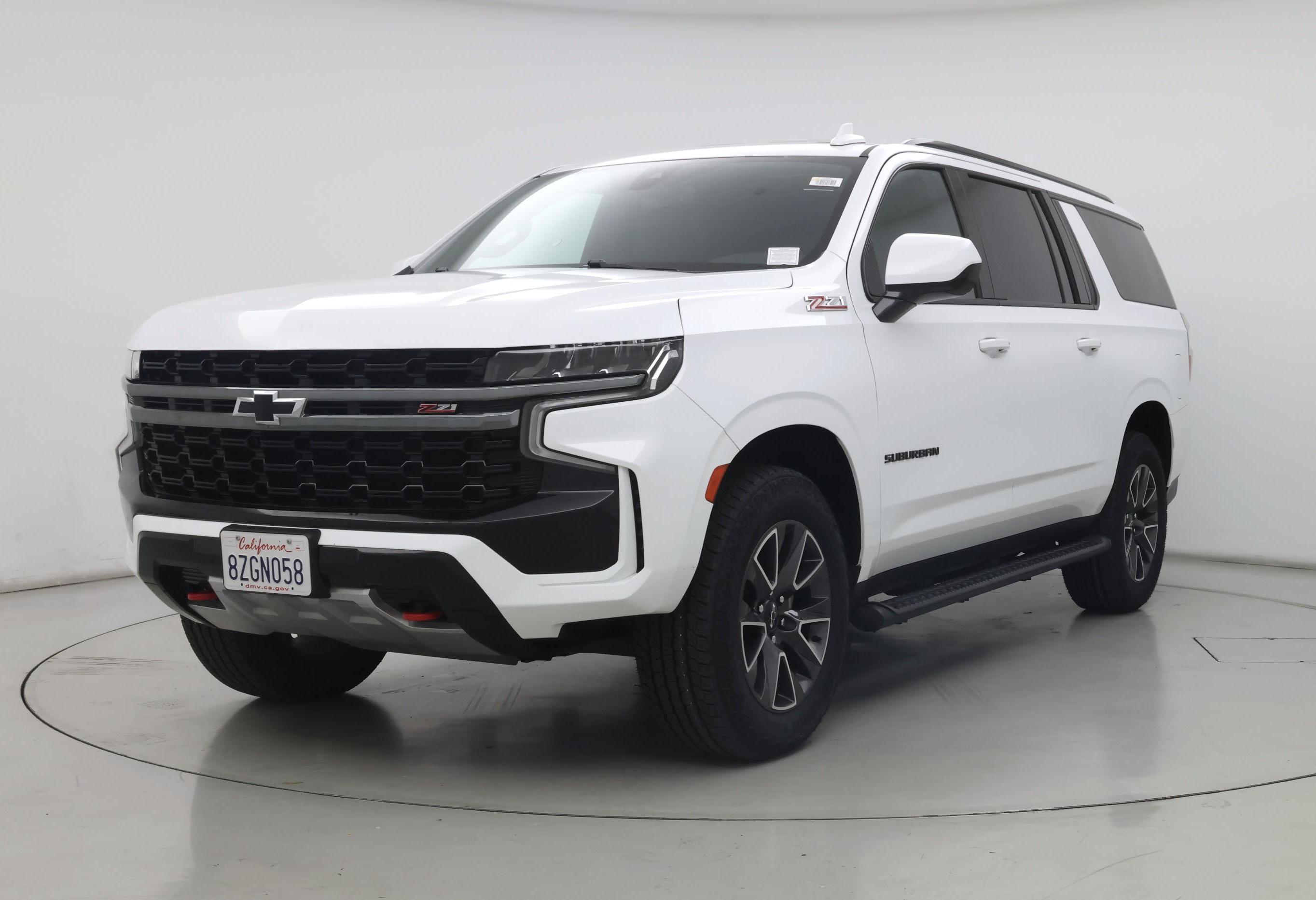Thumbnail: 2022 Chevrolet Suburban - 4