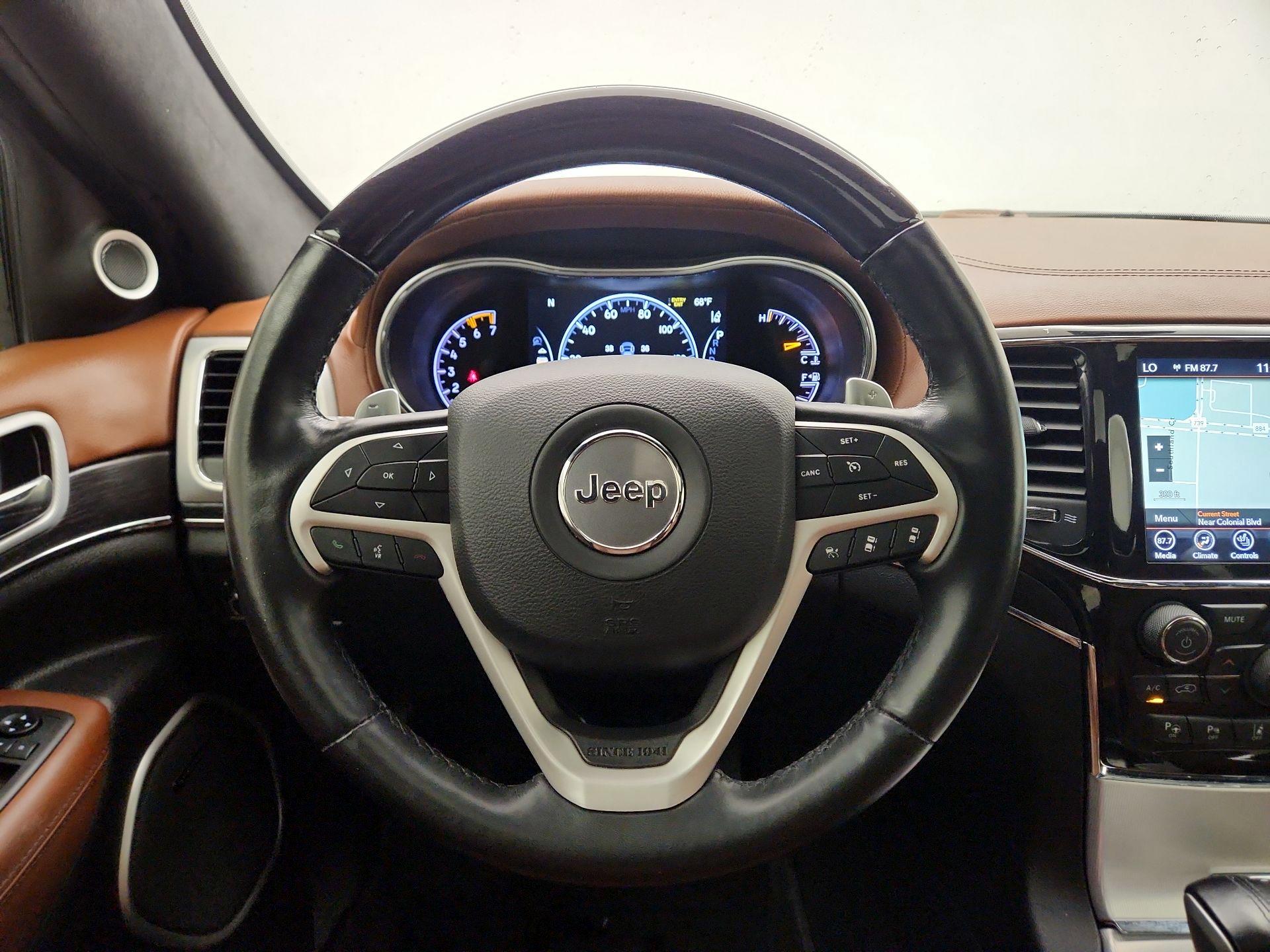 Thumbnail: 2021 Jeep Grand Cherokee - 10