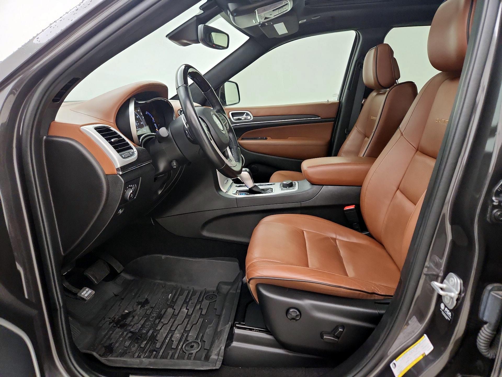 Thumbnail: 2021 Jeep Grand Cherokee - 11