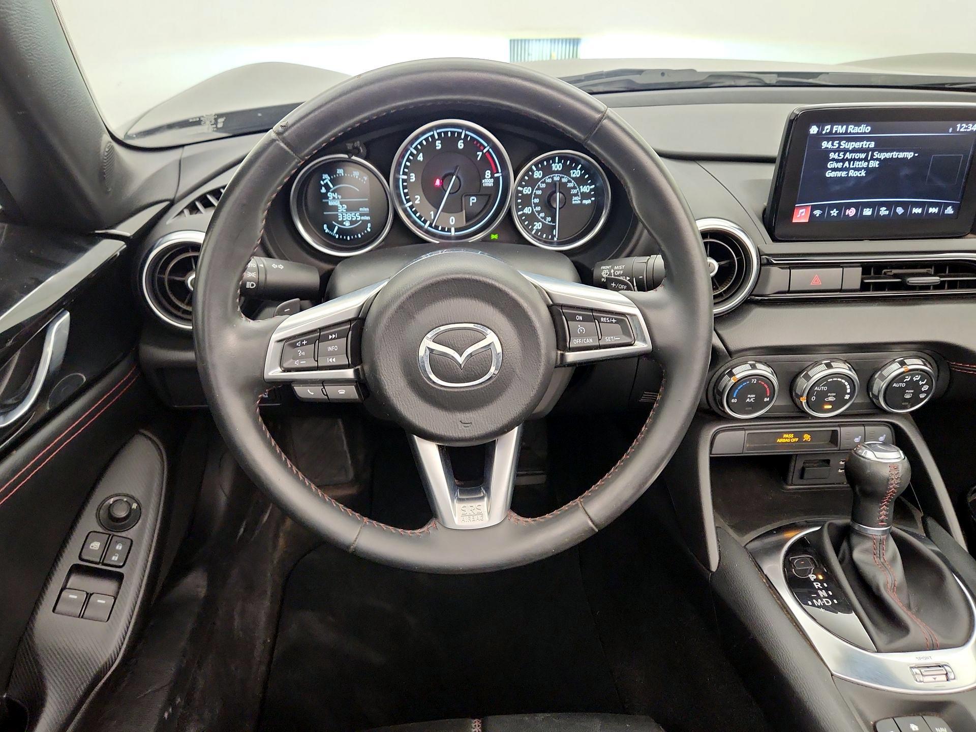 Thumbnail: 2018 Mazda MX-5 Miata - 10