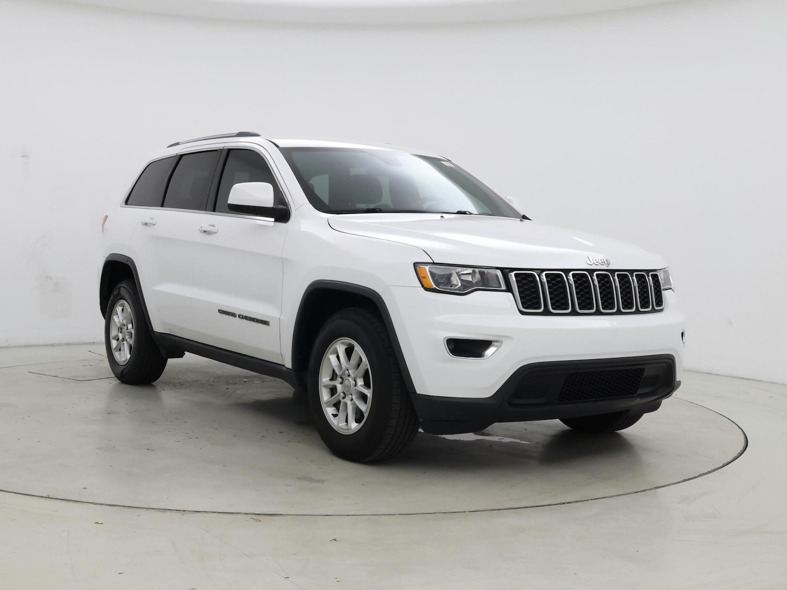 2018 Jeep Grand Cherokee Laredo E - Photo 2
