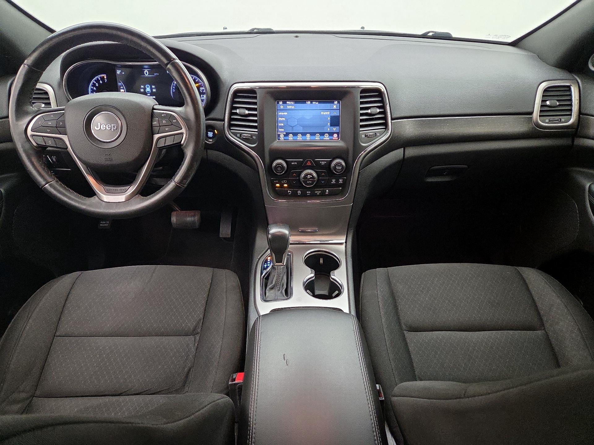 Thumbnail: 2018 Jeep Grand Cherokee - 9