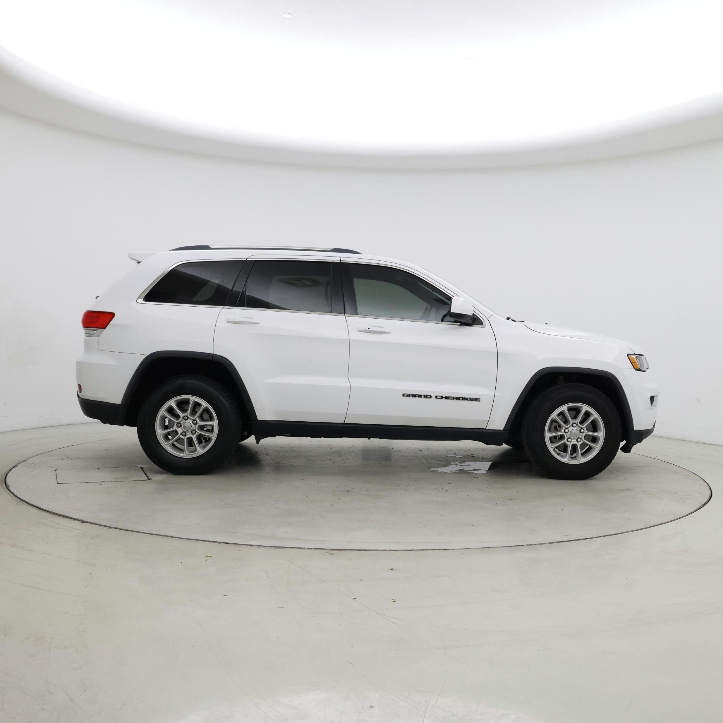 Thumbnail: 2018 Jeep Grand Cherokee - 7