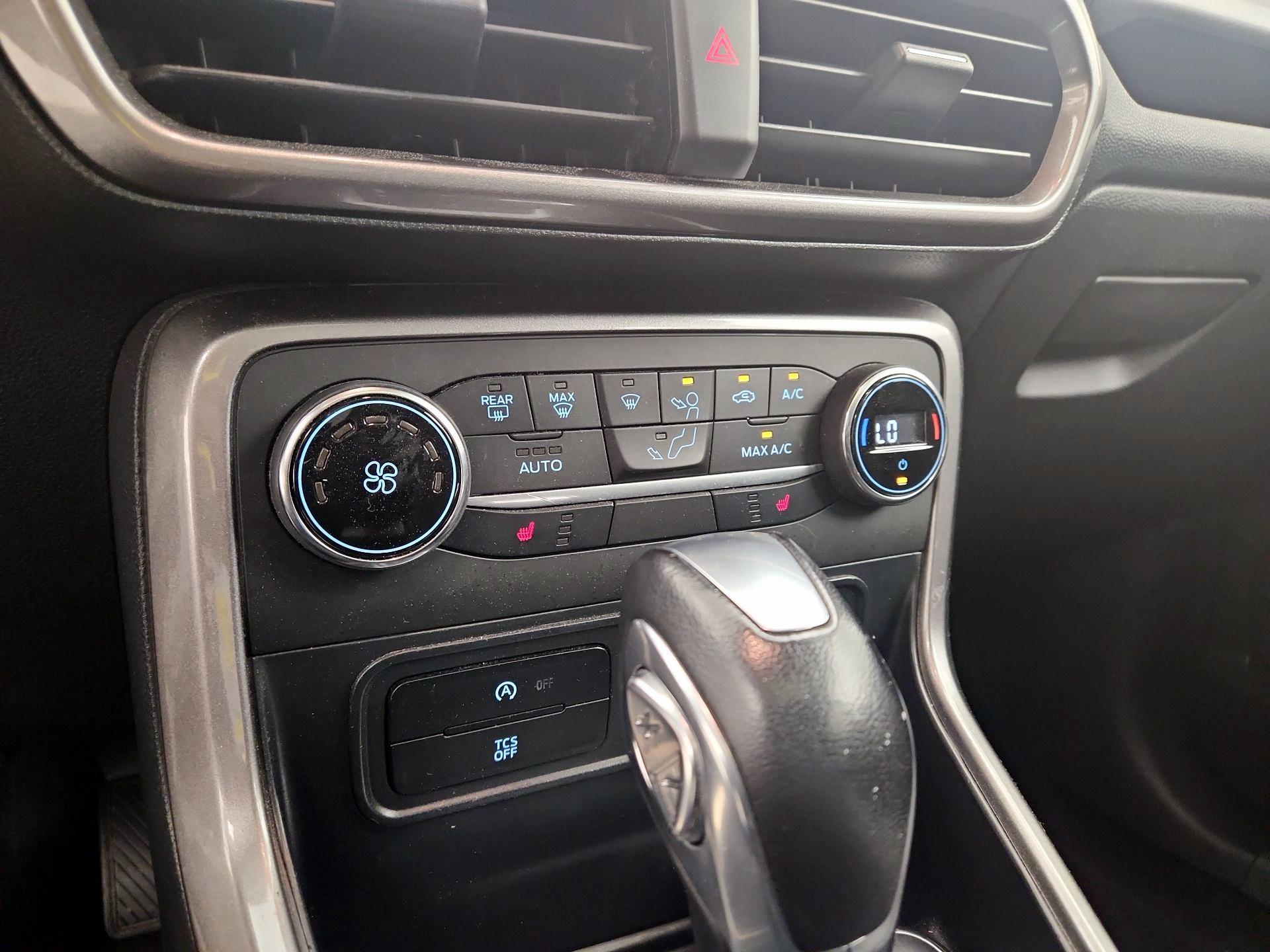 Thumbnail: 2021 Ford EcoSport - 15