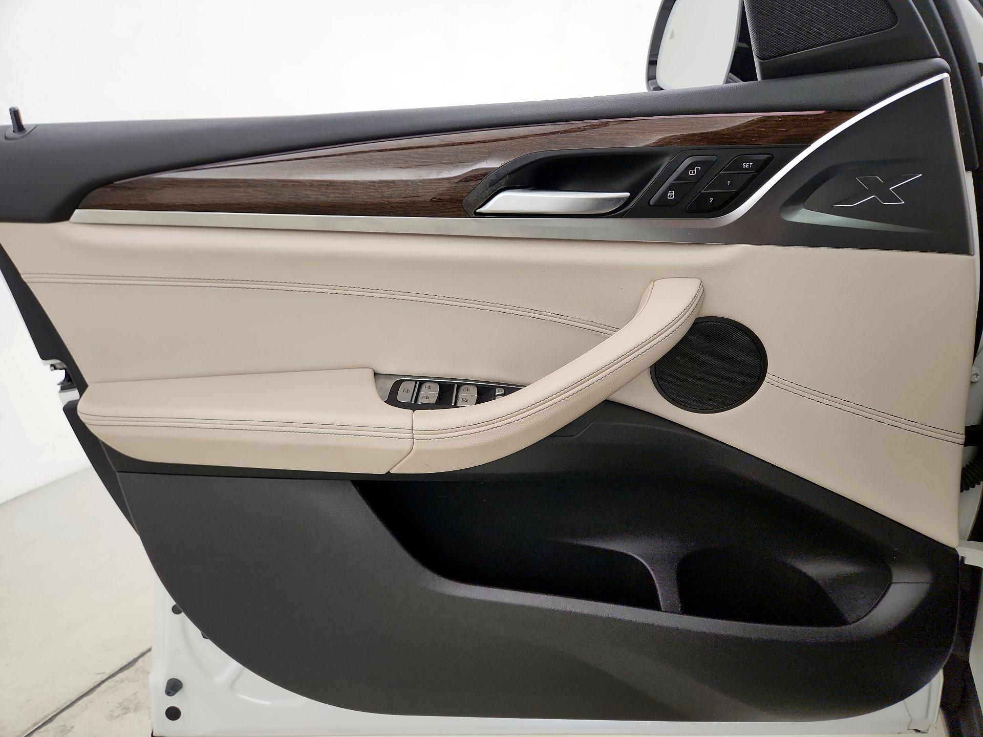 Thumbnail: 2021 BMW X3 - 12