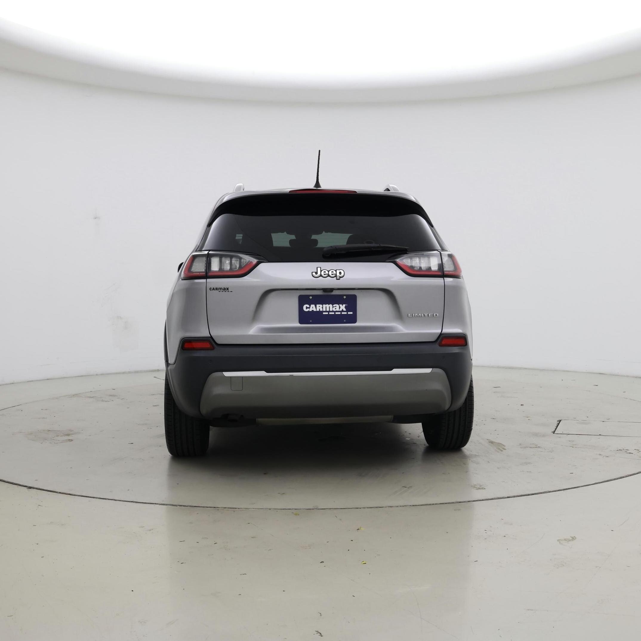Thumbnail: 2019 Jeep Cherokee - 6