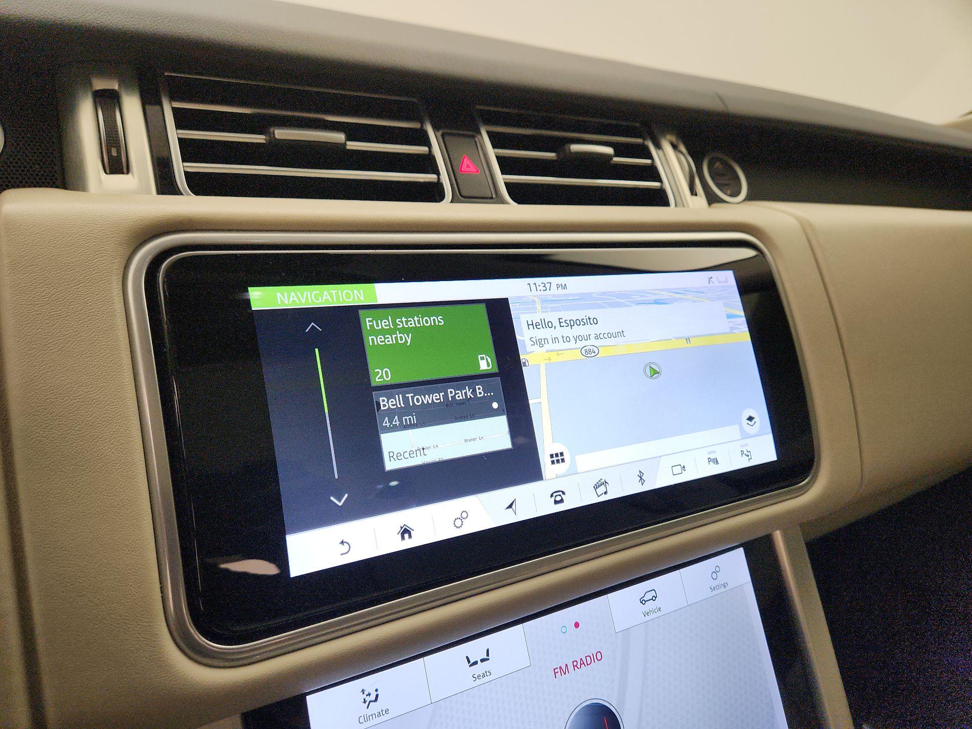 Thumbnail: 2021 Land Rover Range Rover - 13