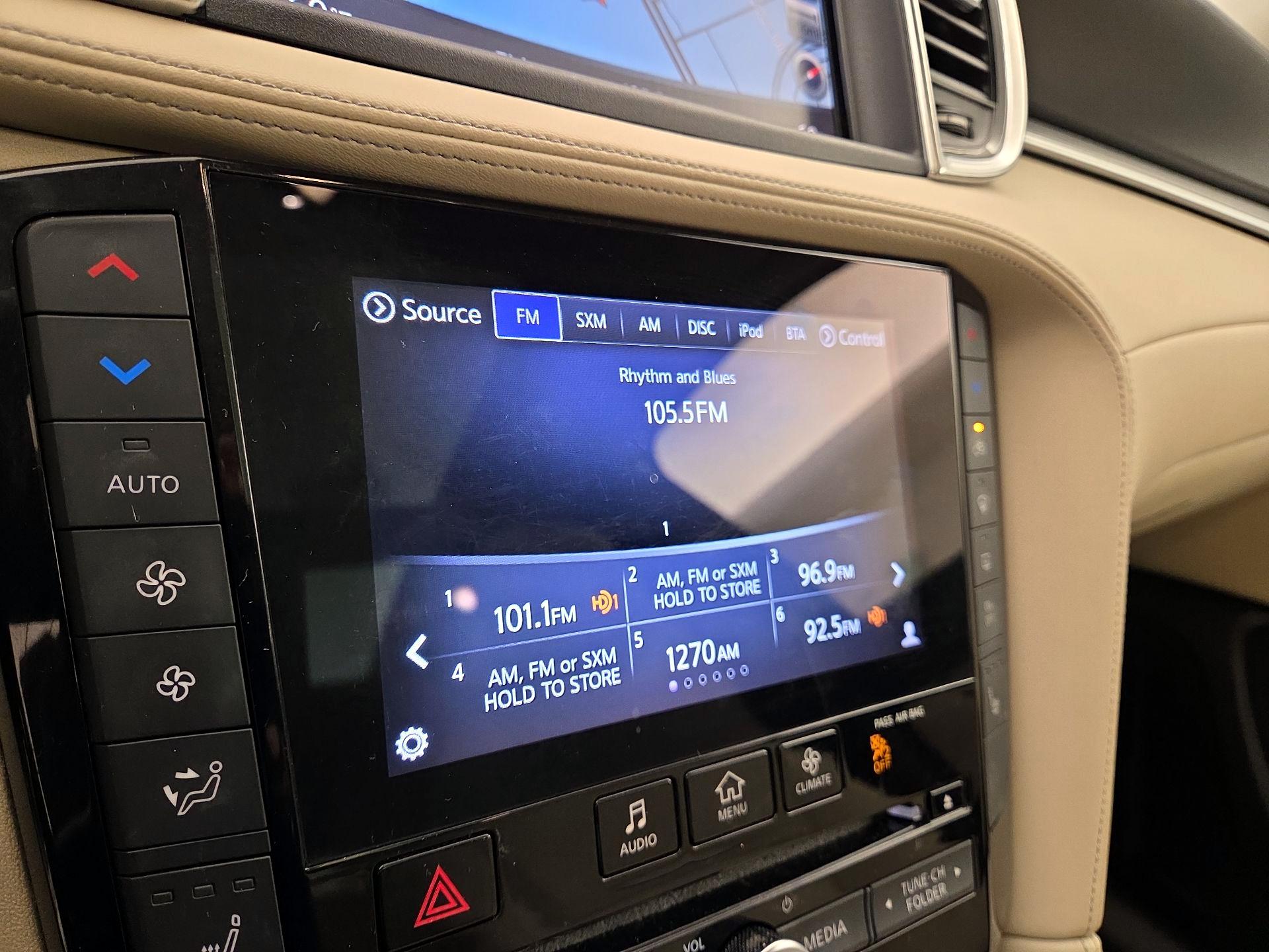 Thumbnail: 2019 INFINITI QX50 - 16
