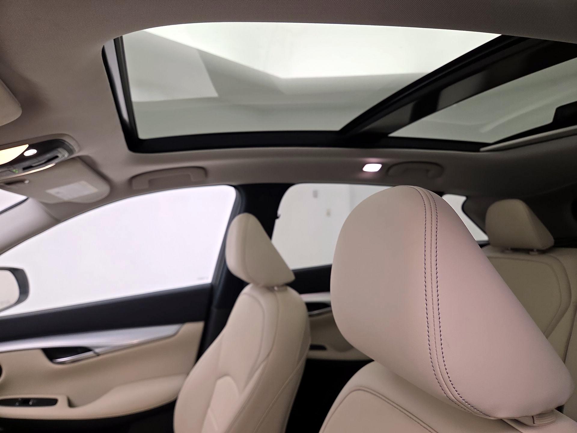 Thumbnail: 2019 INFINITI QX50 - 20