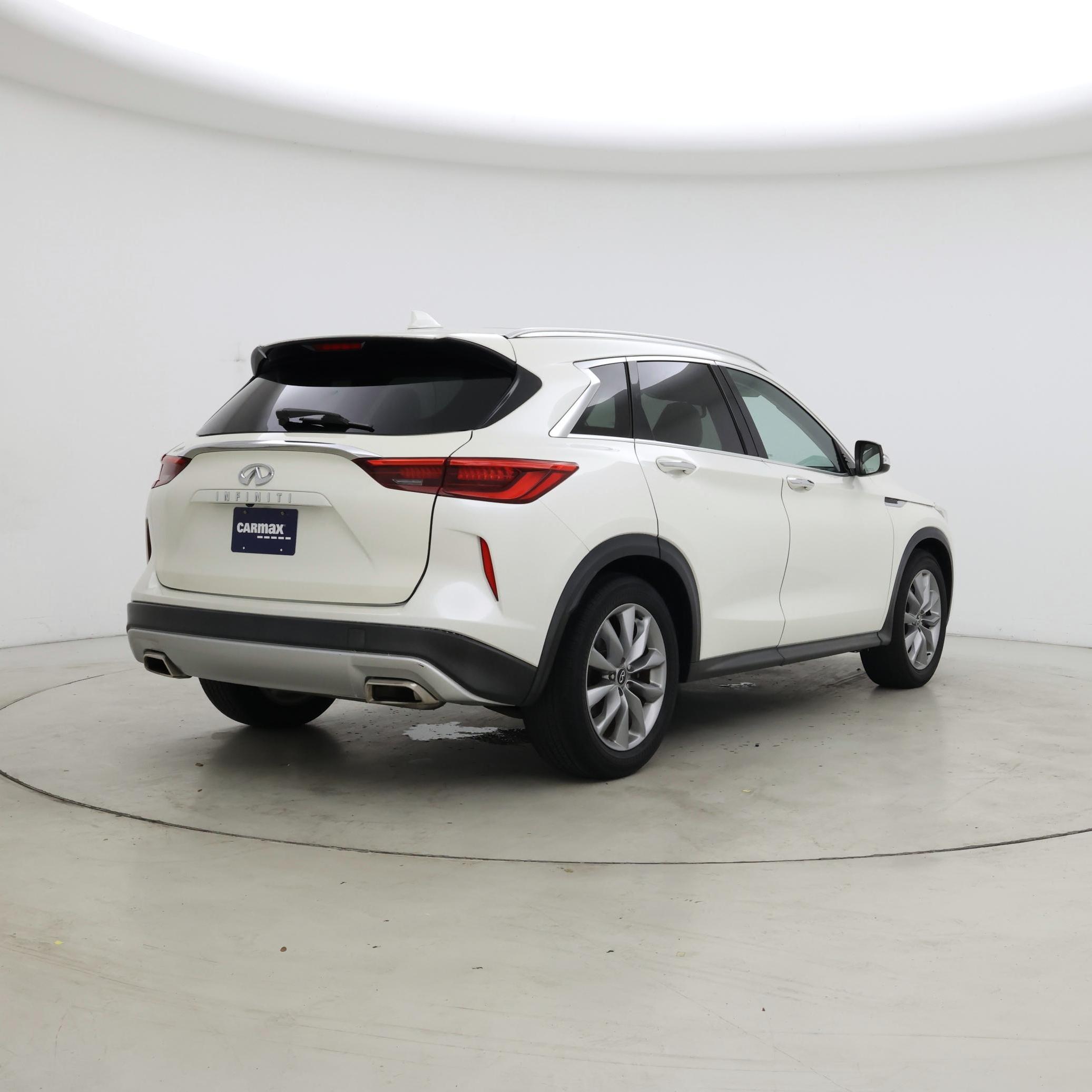 Thumbnail: 2019 INFINITI QX50 - 8