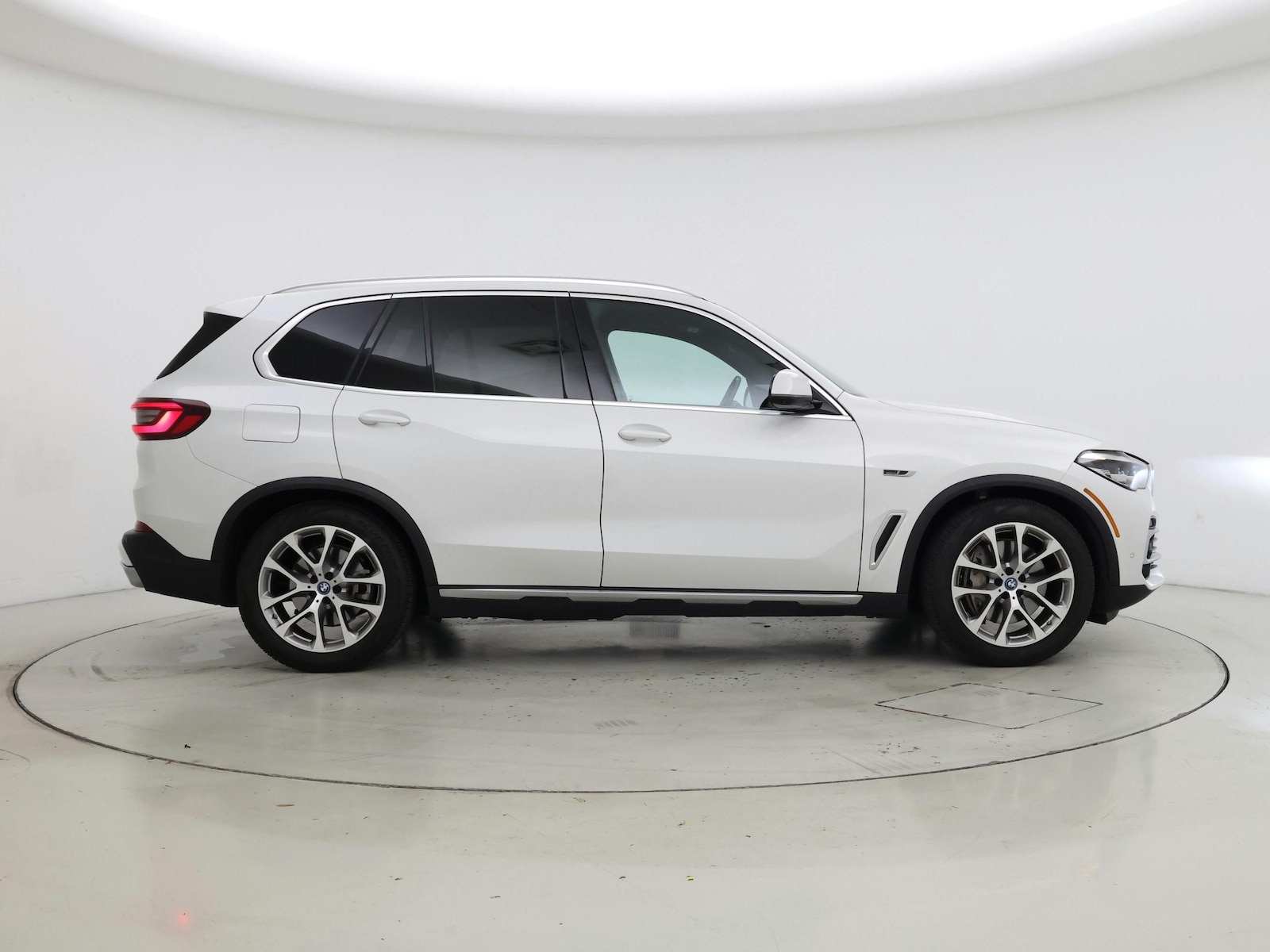 2022 BMW X5 45e - Photo 8