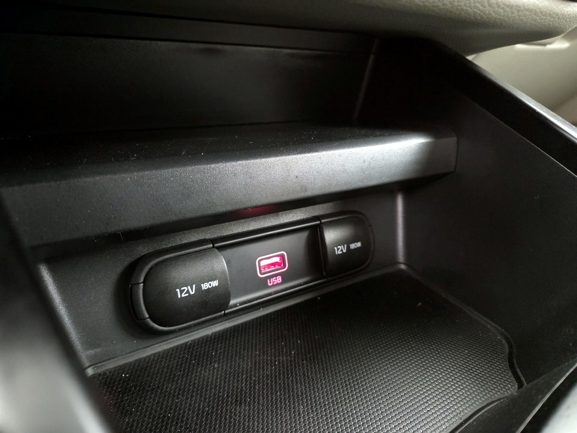 Thumbnail: 2020 Kia Soul - 18