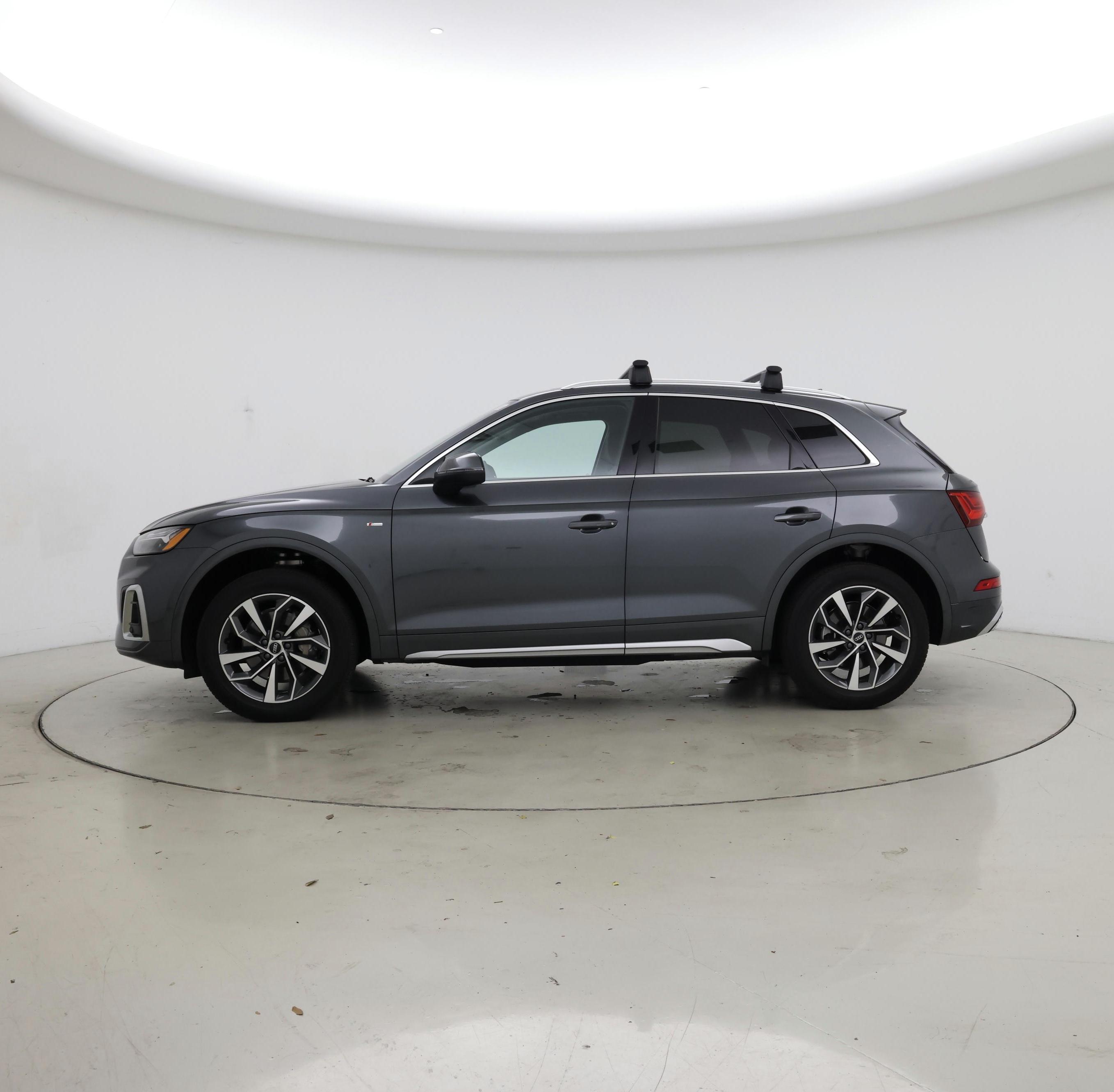 Thumbnail: 2023 Audi Q5 - 3