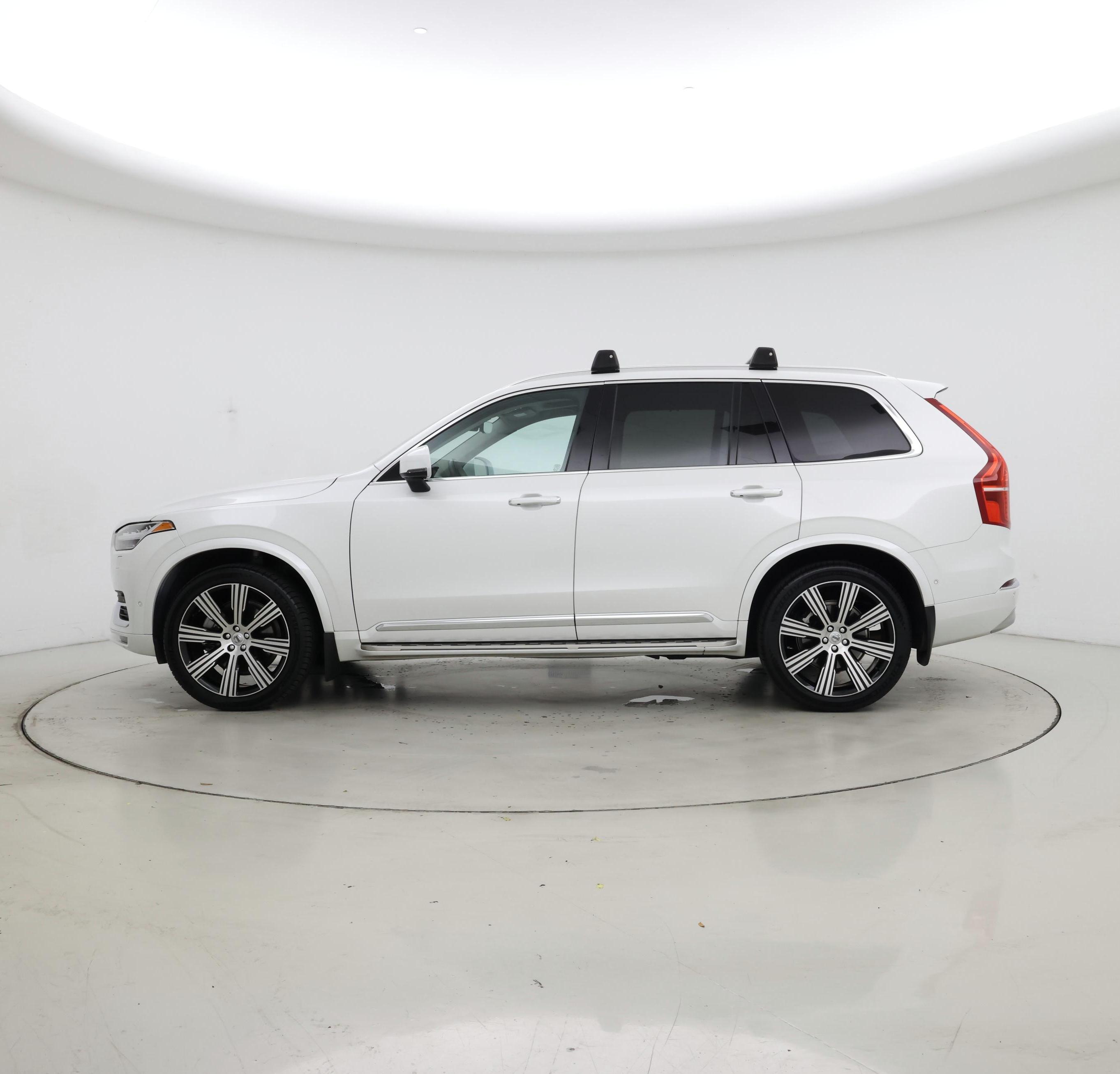 Thumbnail: 2022 Volvo XC90 - 3