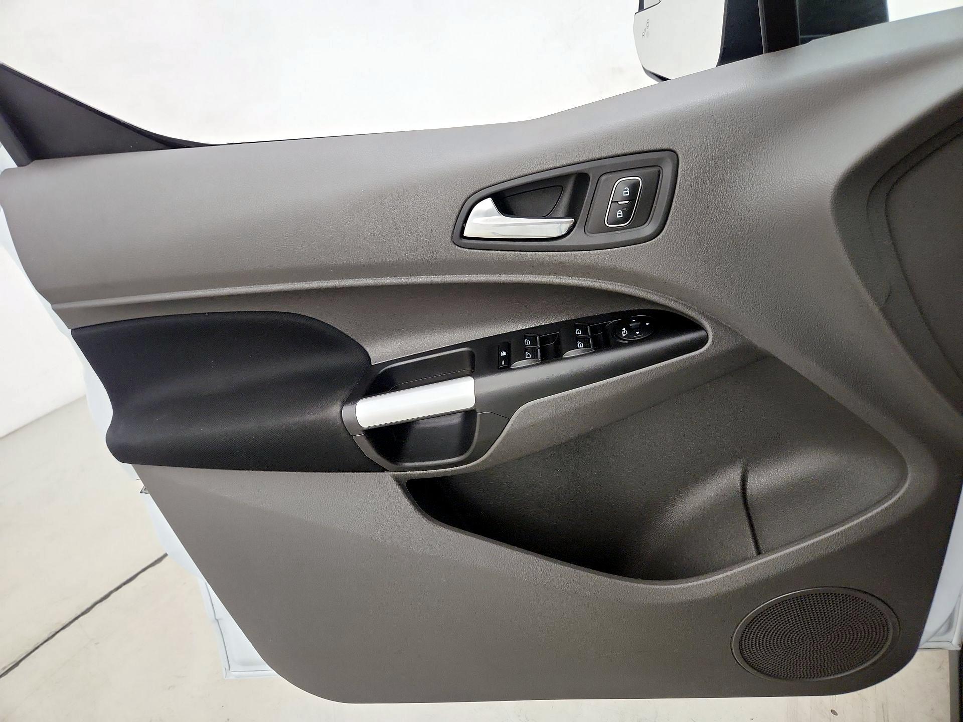 Thumbnail: 2022 Ford Transit Series - 12