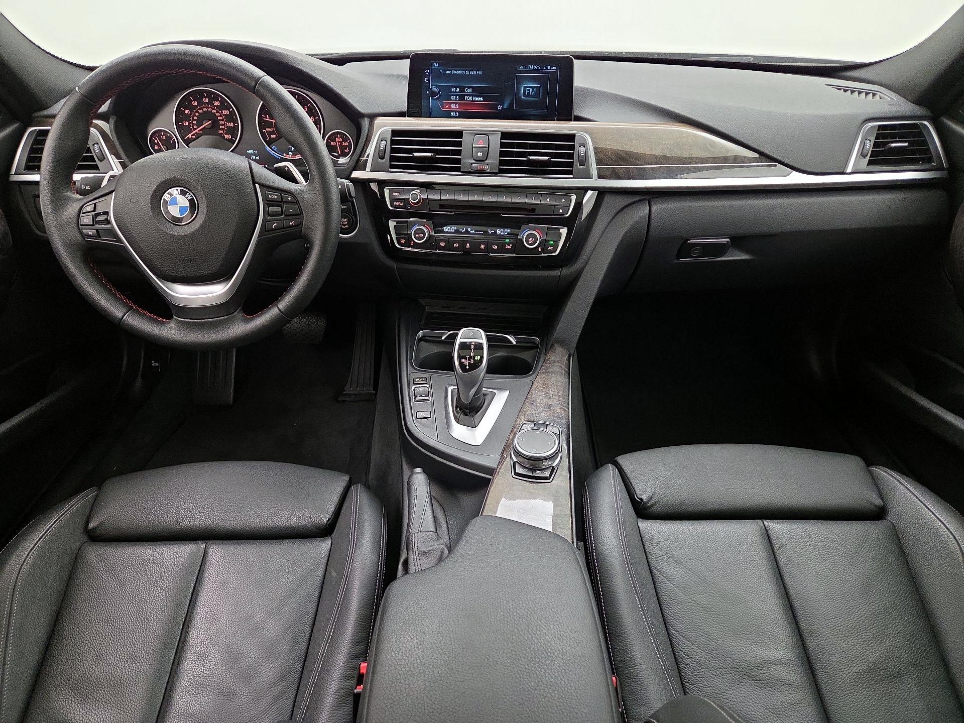 Thumbnail: 2017 BMW 3 Series - 9