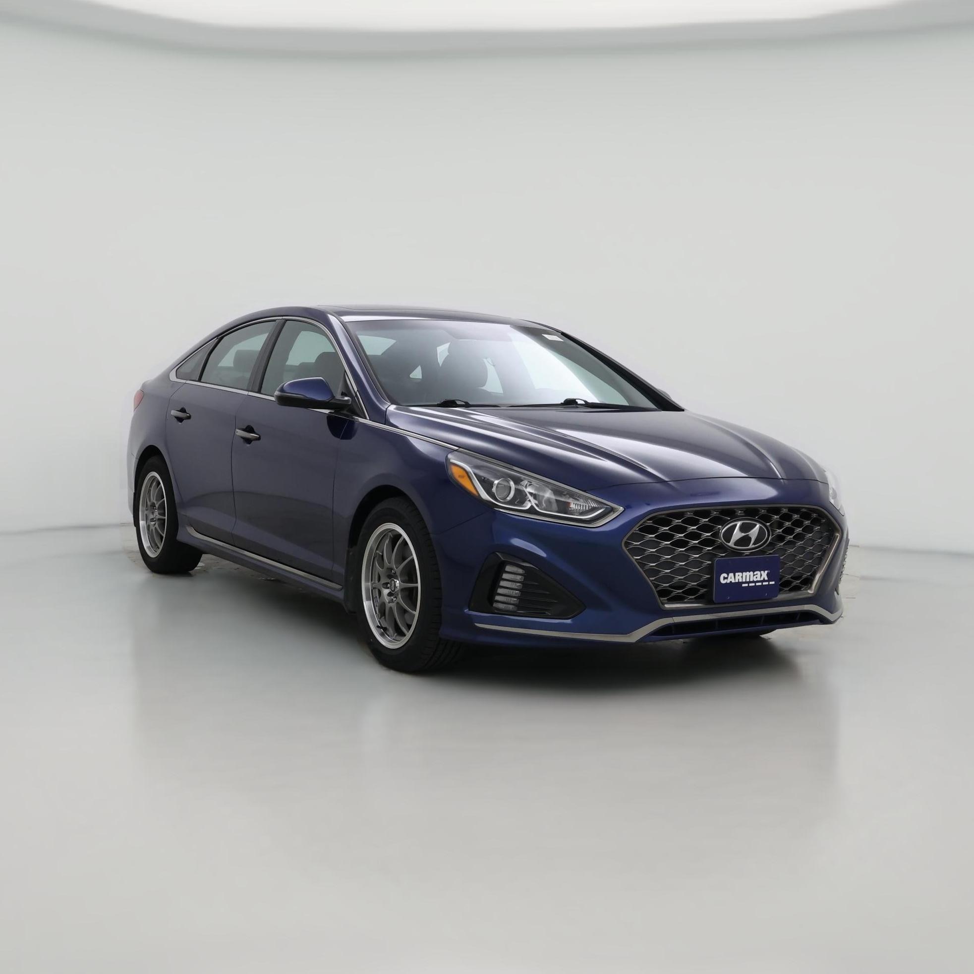 Thumbnail: 2019 Hyundai Sonata - 1
