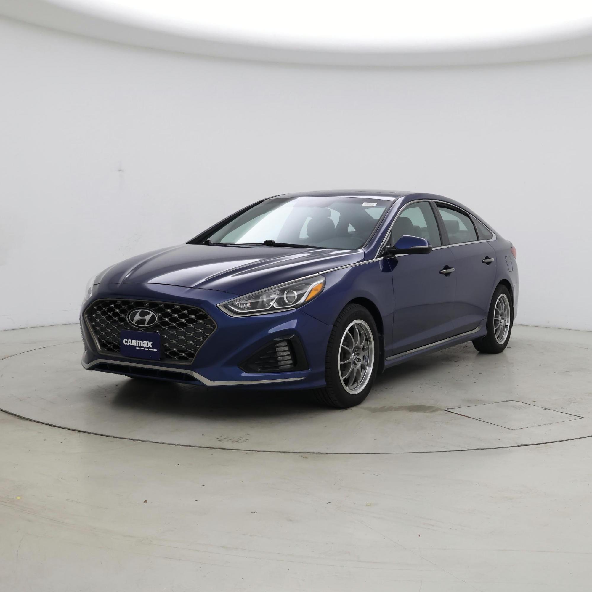 Thumbnail: 2019 Hyundai Sonata - 4