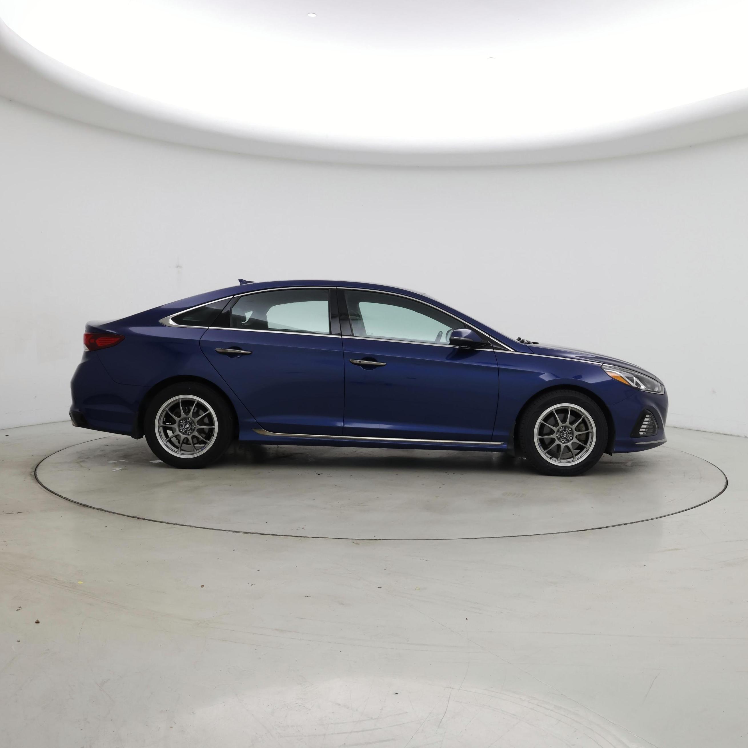 Thumbnail: 2019 Hyundai Sonata - 7