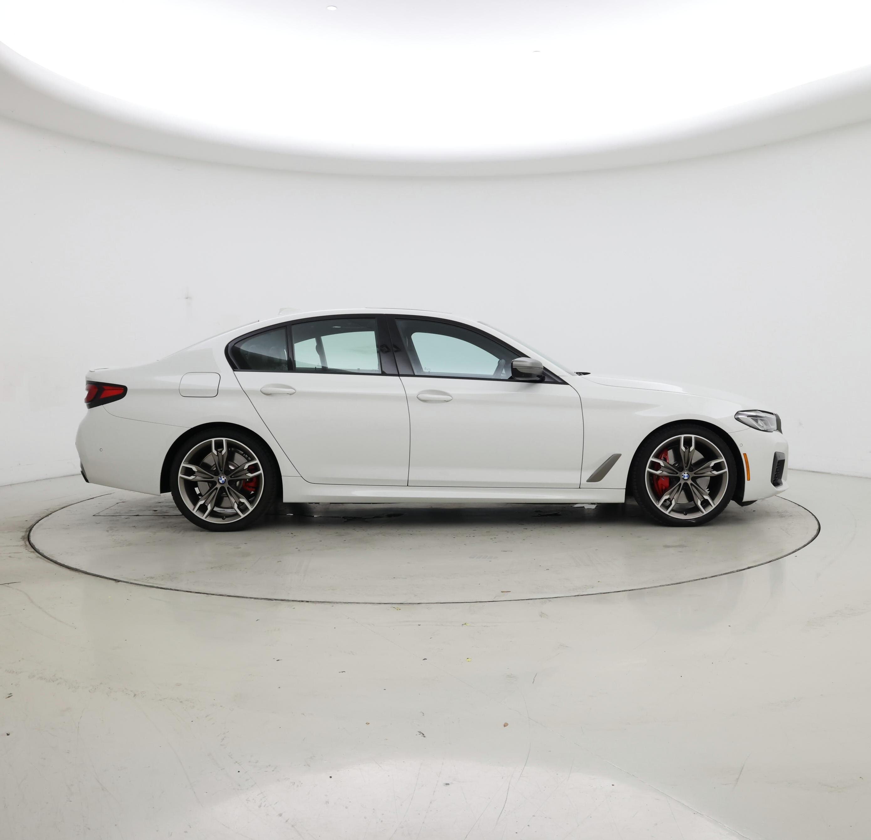 Thumbnail: 2021 BMW 5 Series - 7
