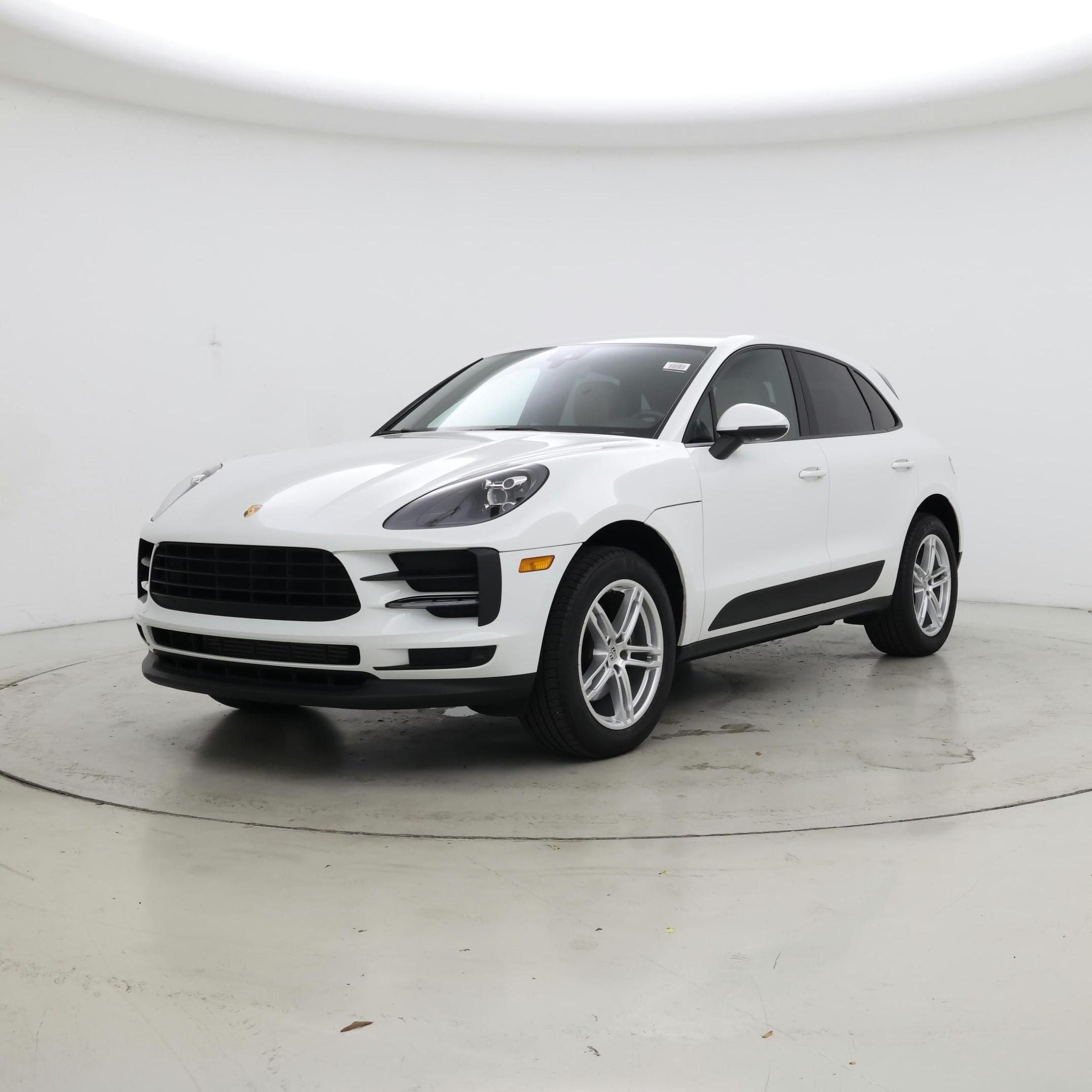 Thumbnail: 2020 Porsche Macan - 4