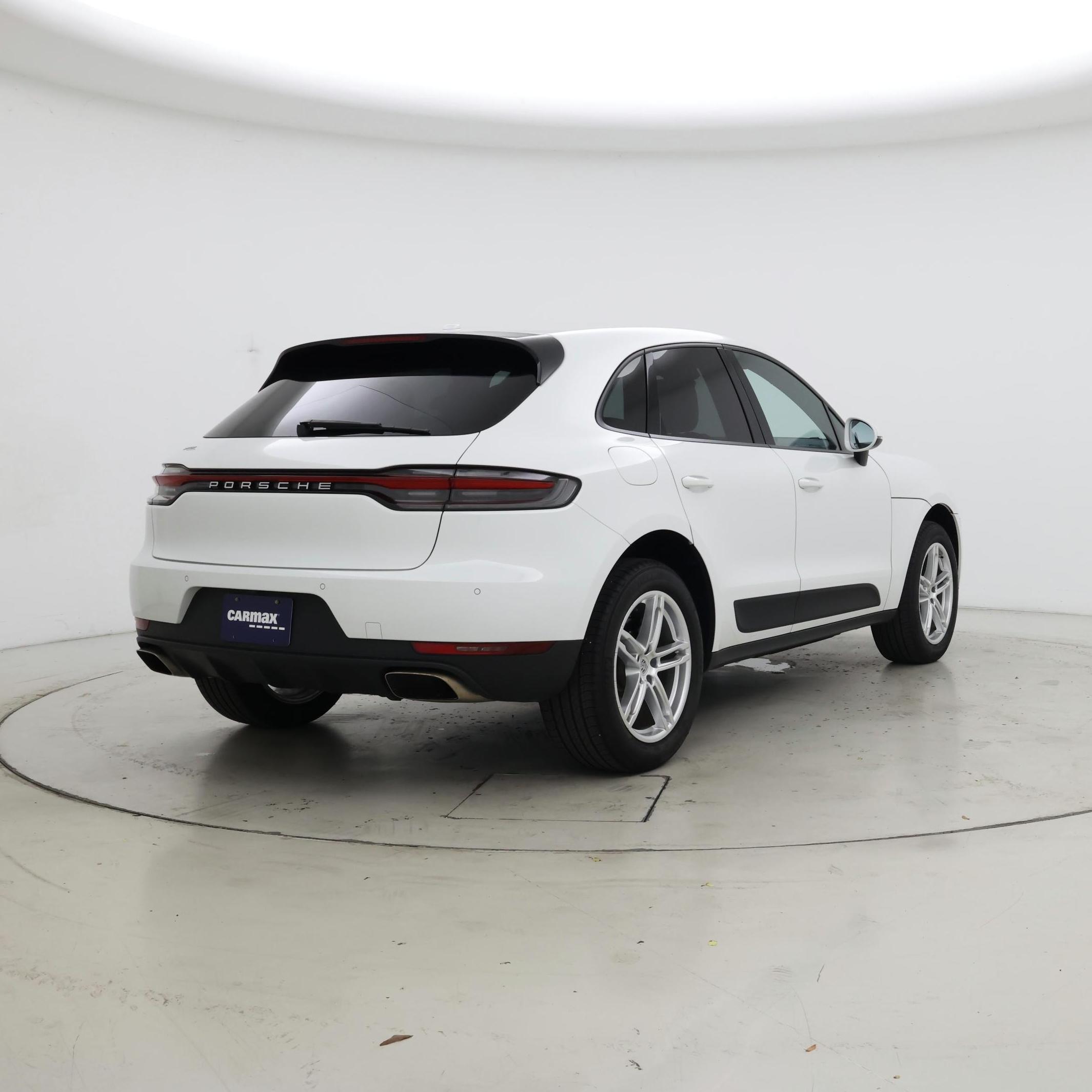 Thumbnail: 2020 Porsche Macan - 8