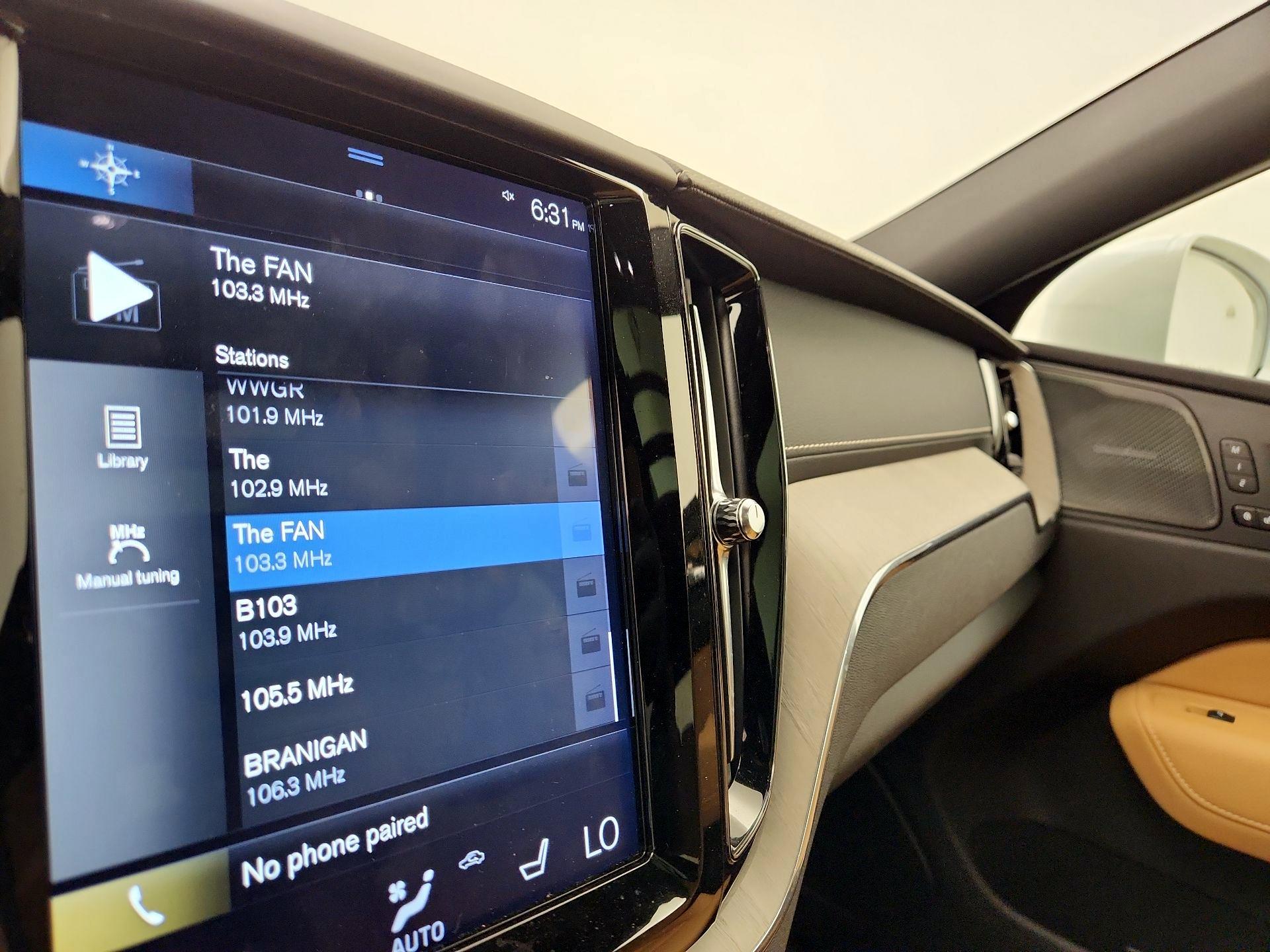 Thumbnail: 2020 Volvo XC60 - 15