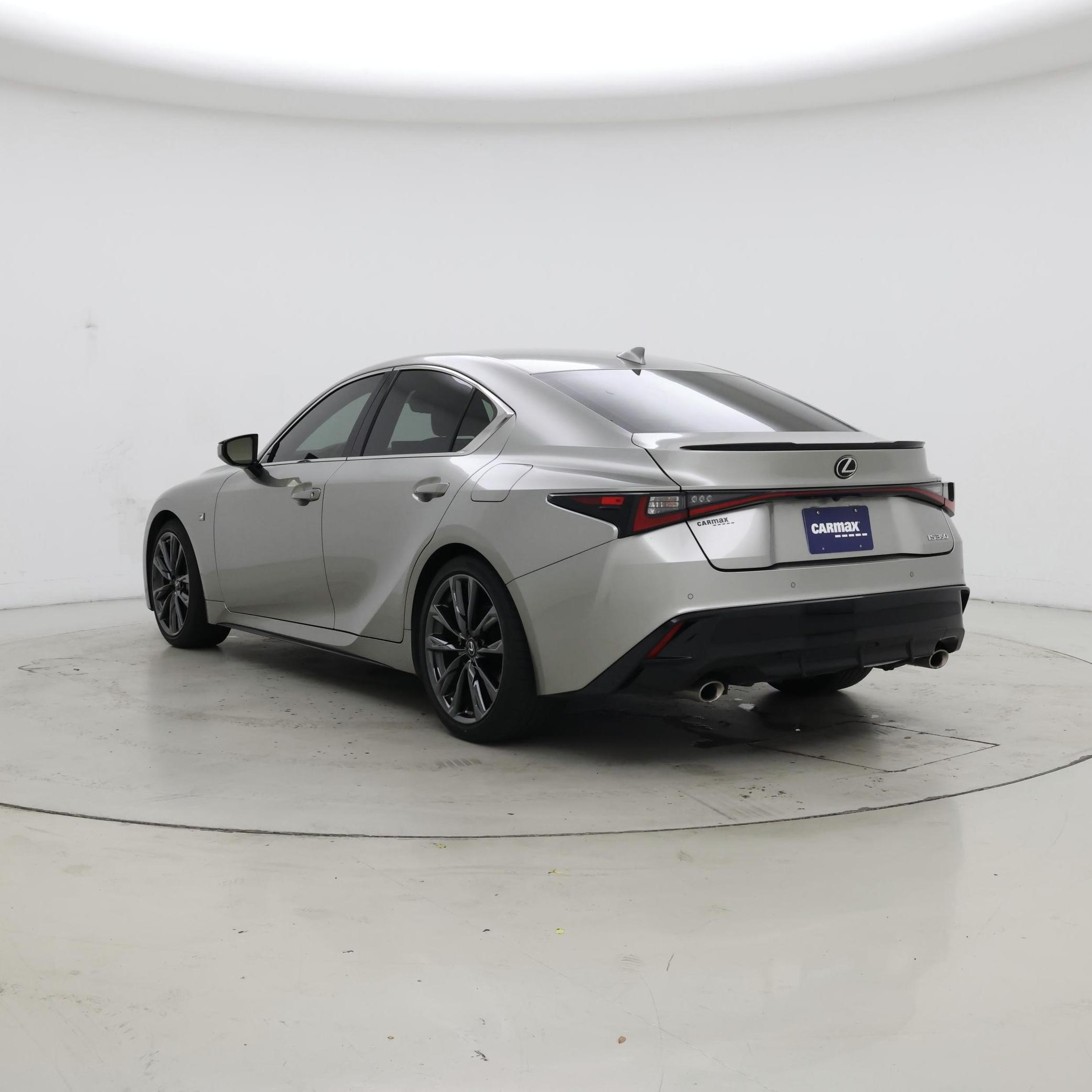 Thumbnail: 2022 Lexus IS - 2