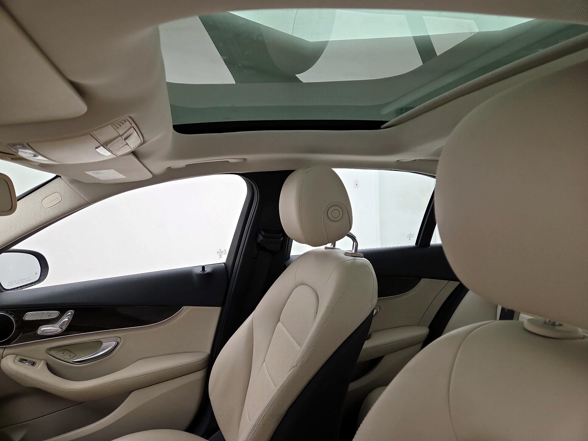 Thumbnail: 2016 Mercedes-Benz C-Class - 19
